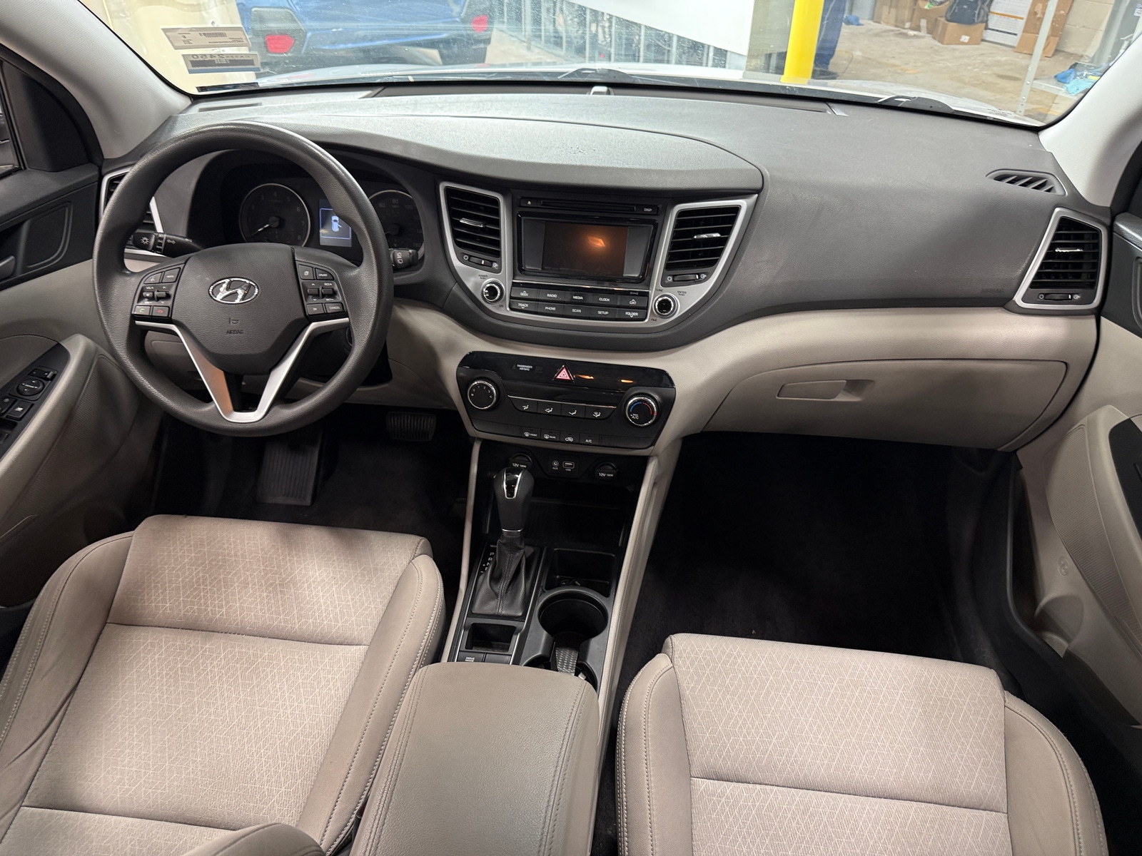 Thumbnail: 2016 Hyundai Tucson - 3