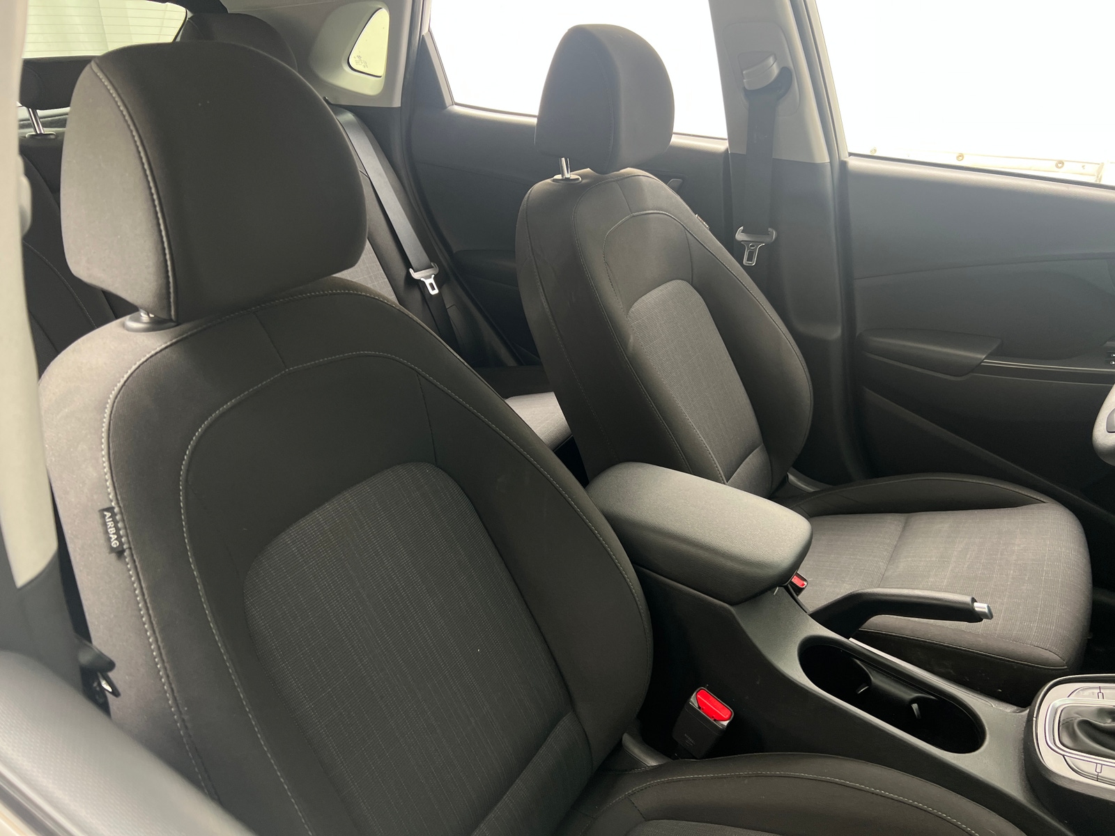 Thumbnail: 2023 Hyundai Kona - 2