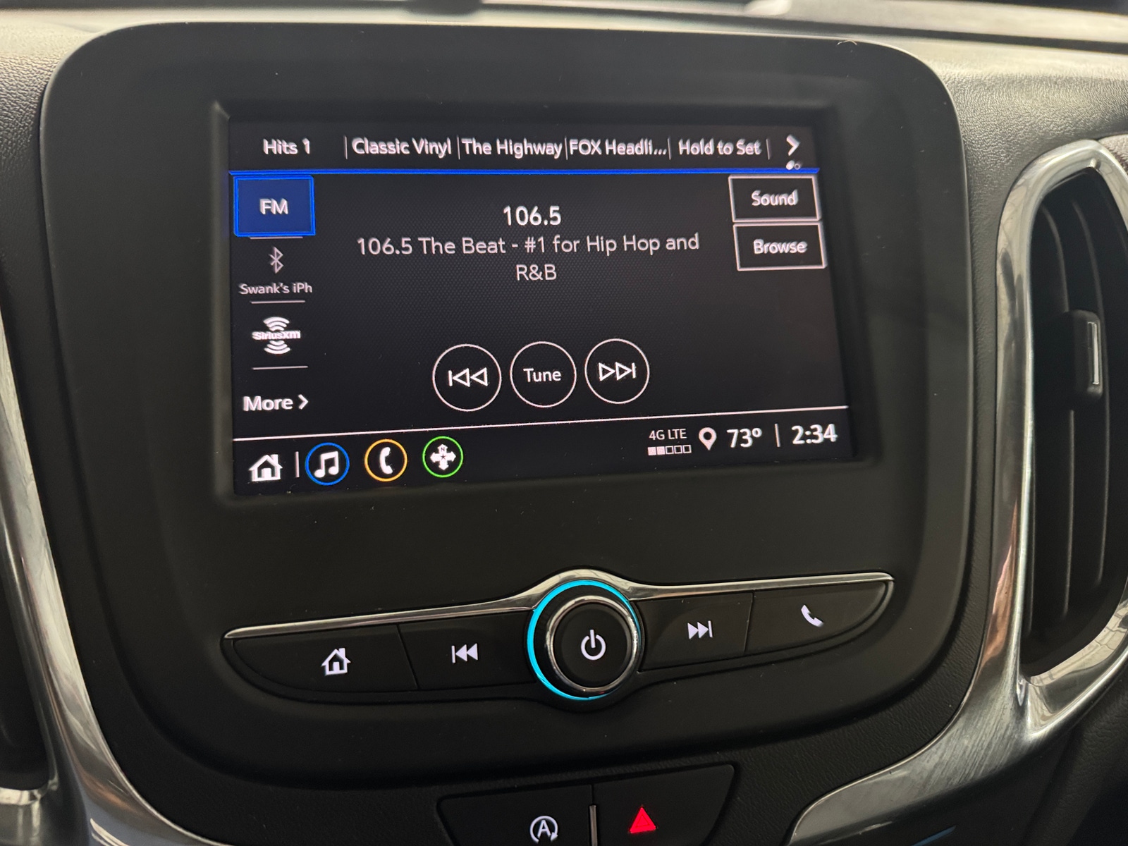 Thumbnail: 2023 Chevrolet Equinox - 4