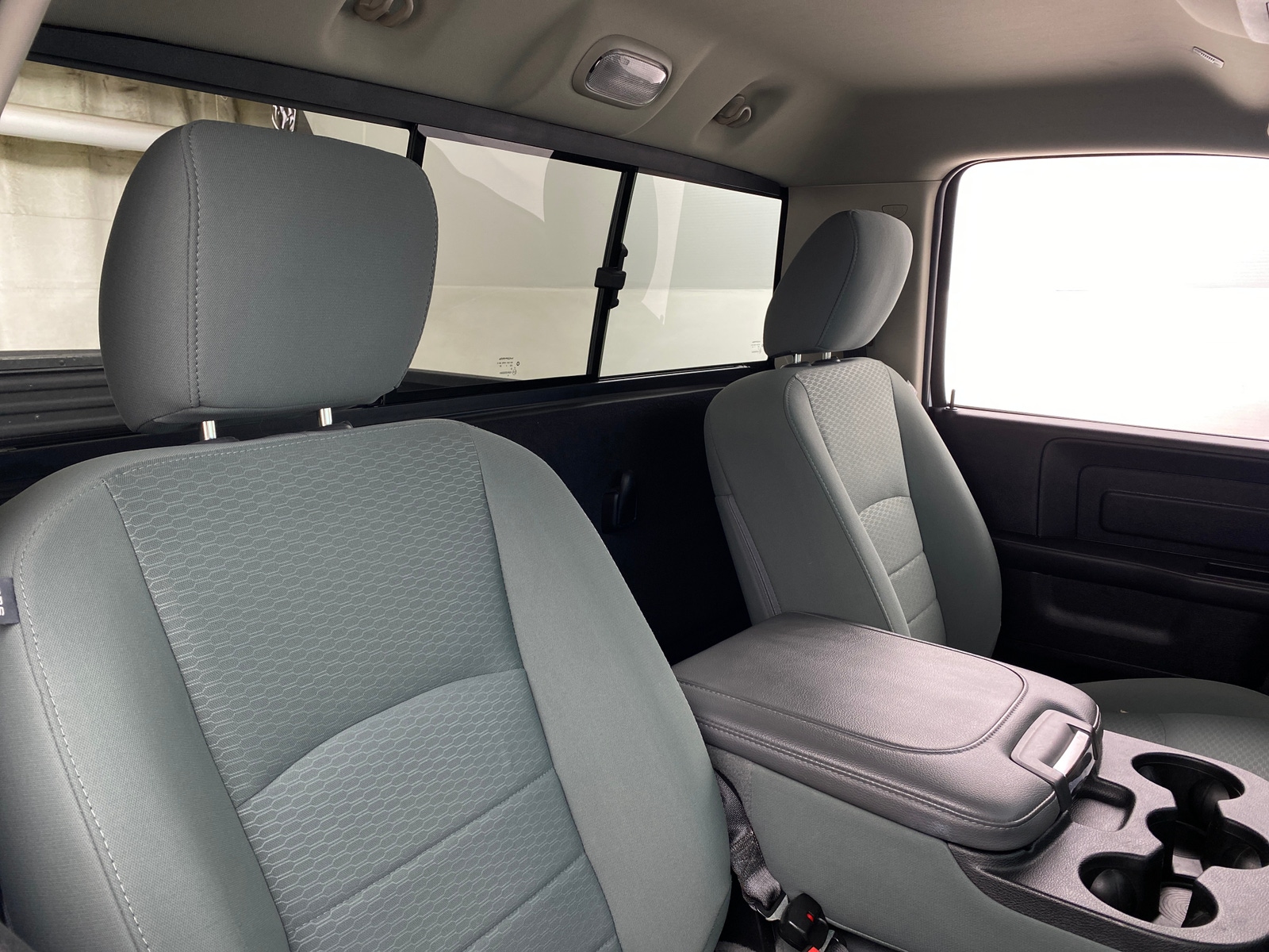 Thumbnail: 2019 RAM 1500 Classic - 2