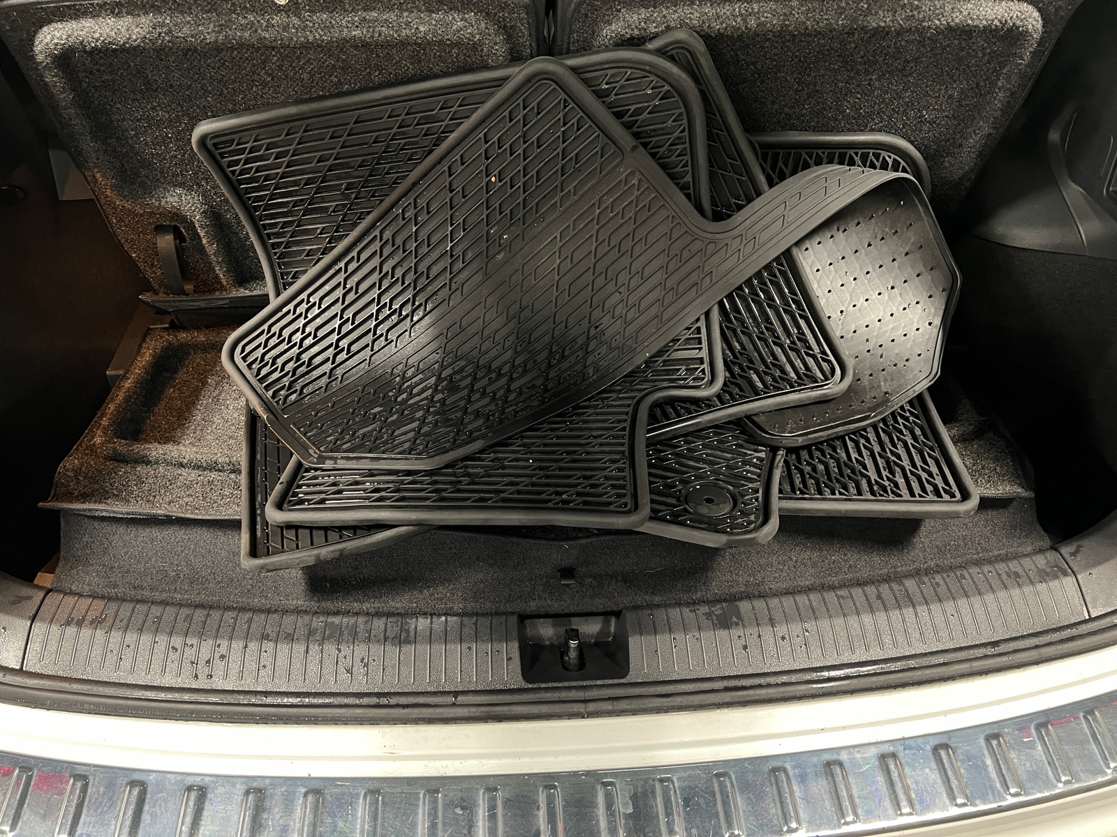 Thumbnail: 2021 Volkswagen Tiguan - 6