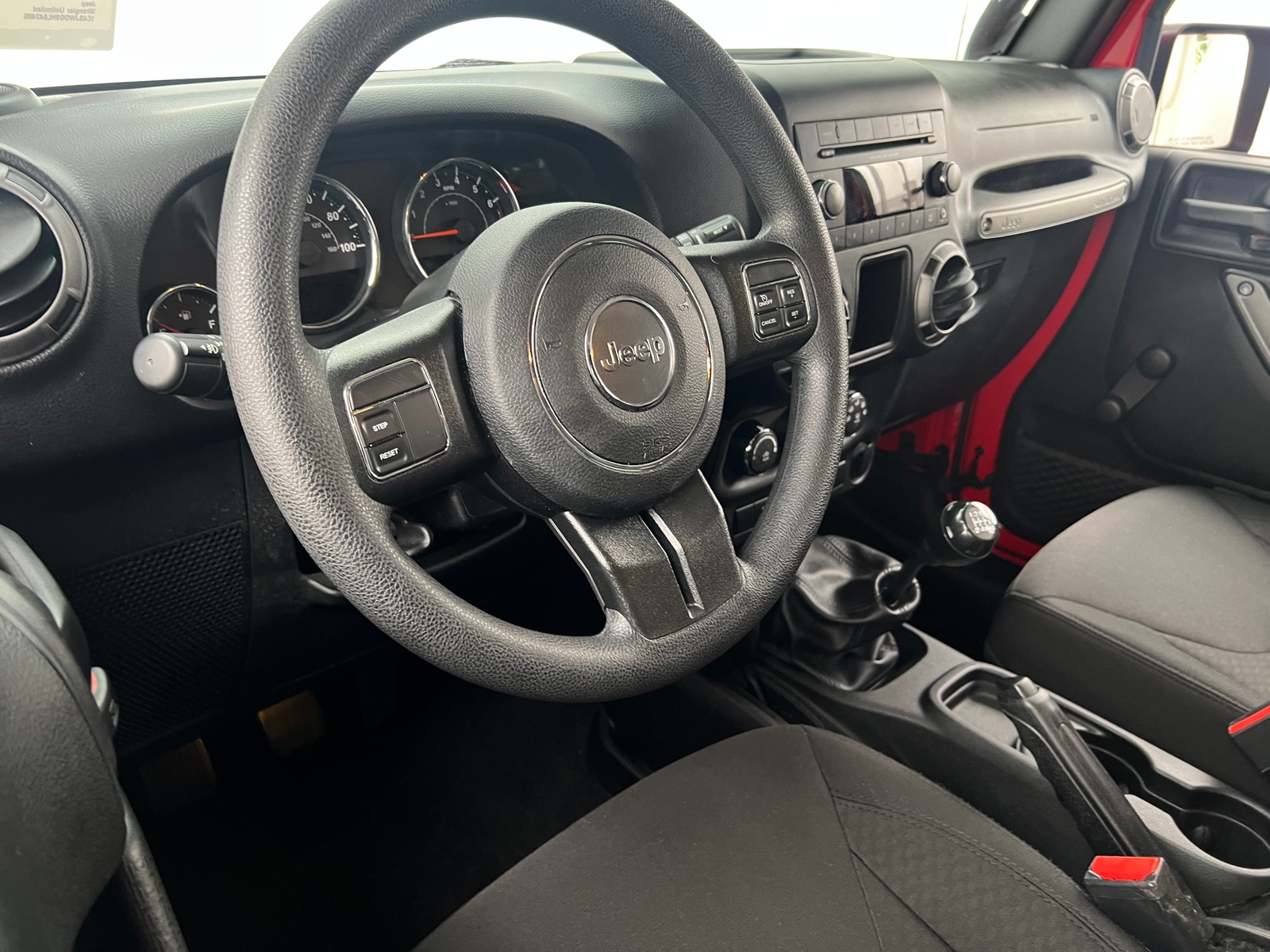Thumbnail: 2017 Jeep Wrangler - 3