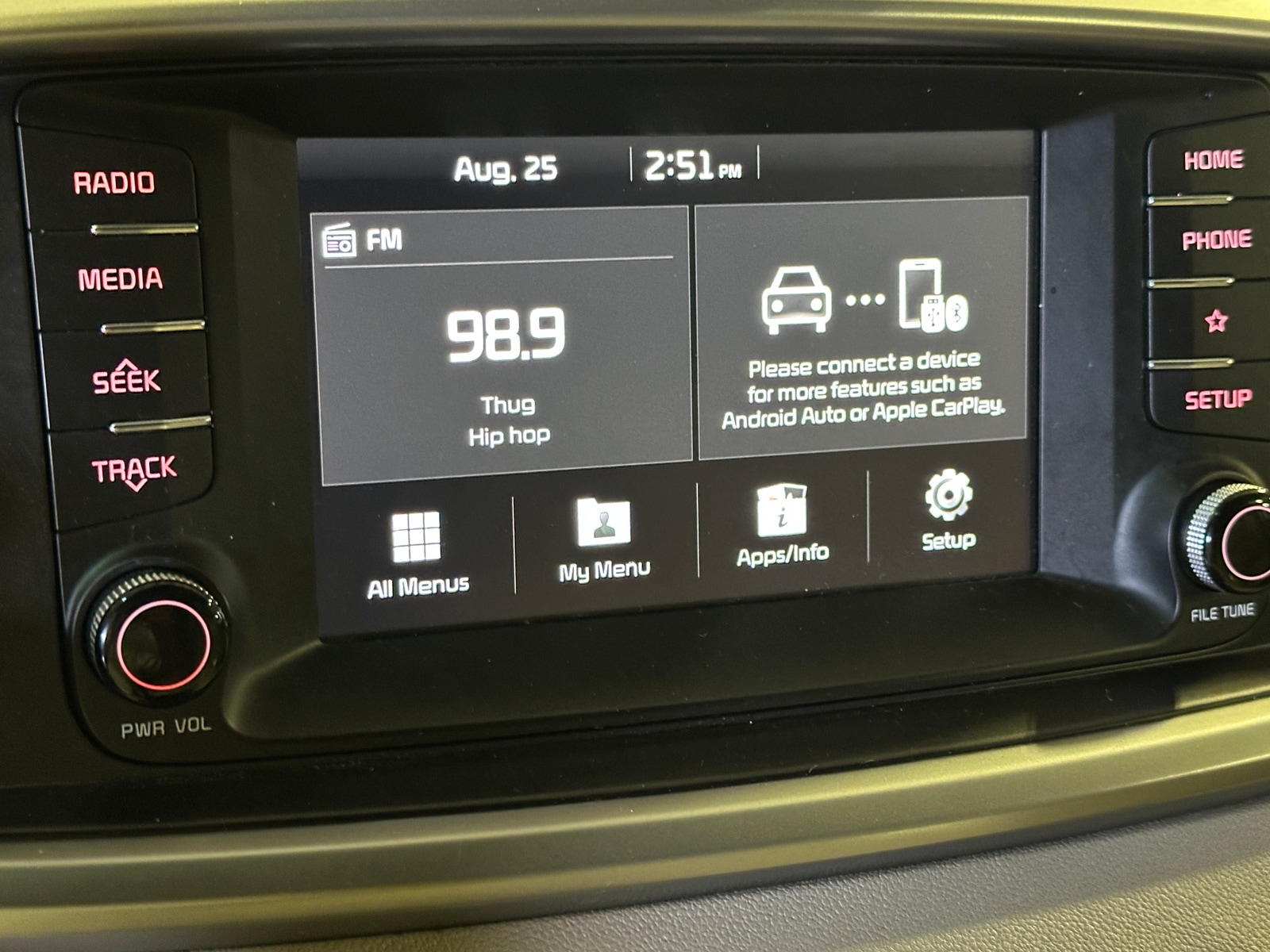 Thumbnail: 2020 Kia Sorento - 4