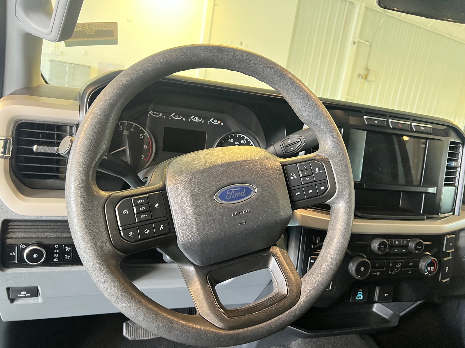 Thumbnail: 2024 Ford Econoline - 5