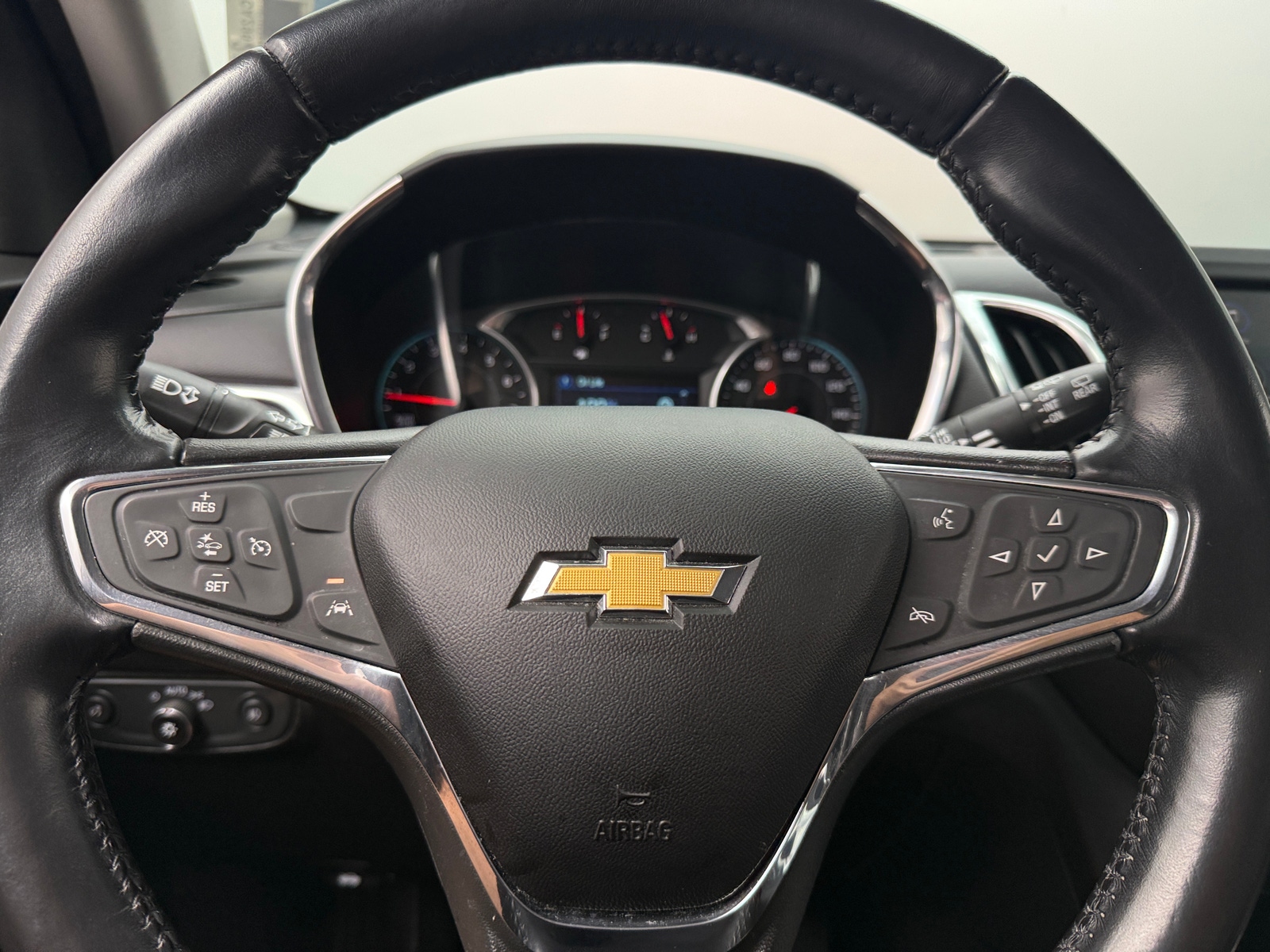 Thumbnail: 2020 Chevrolet Equinox - 5