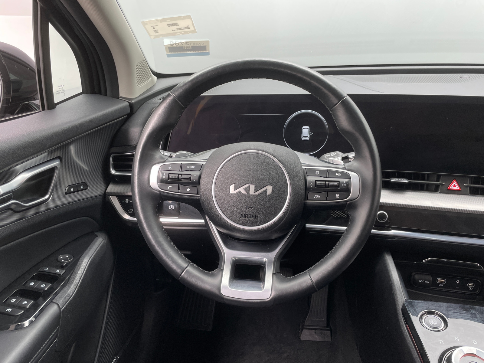 Thumbnail: 2023 Kia Sportage - 4