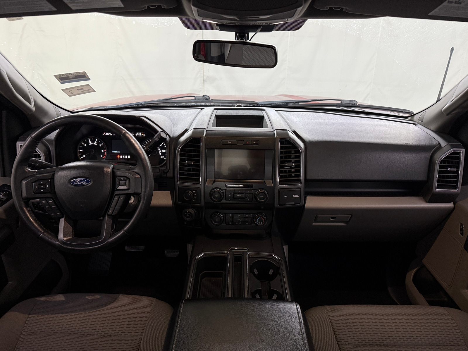 Thumbnail: 2019 Ford Econoline - 3