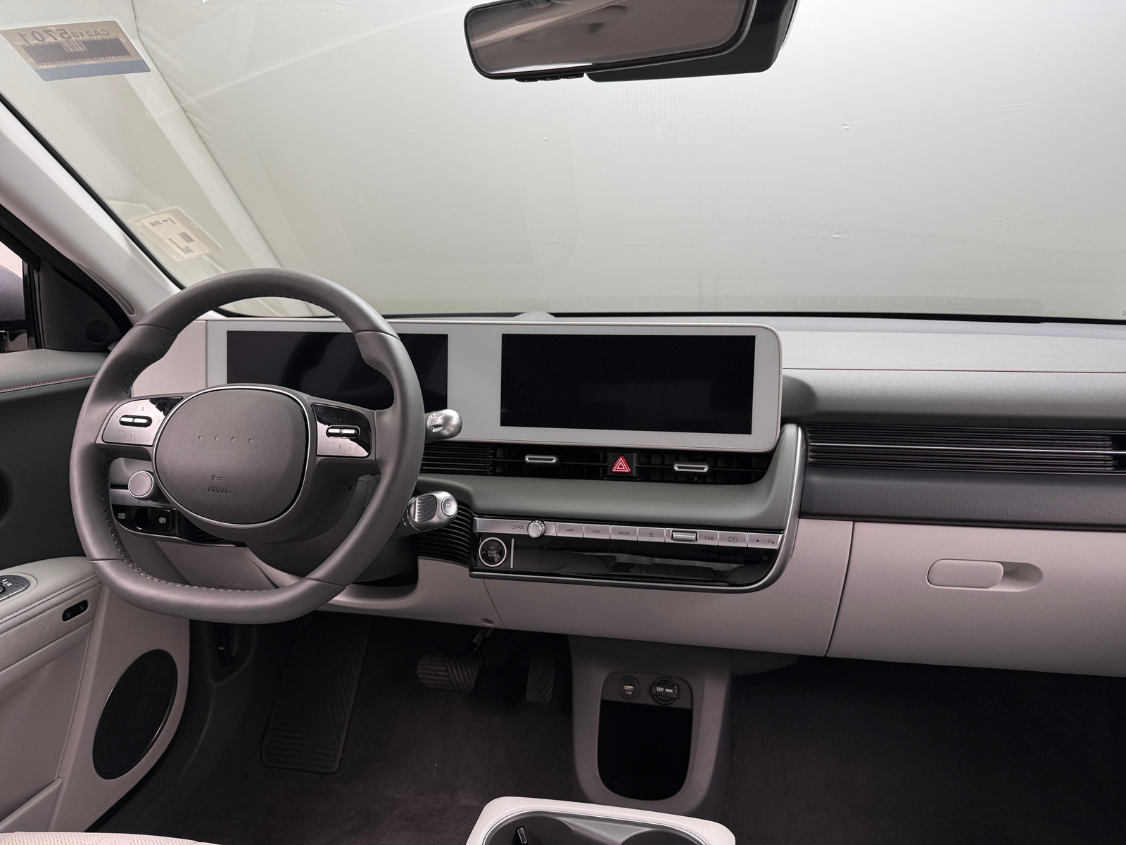 Thumbnail: 2023 Hyundai Ioniq 5 - 2