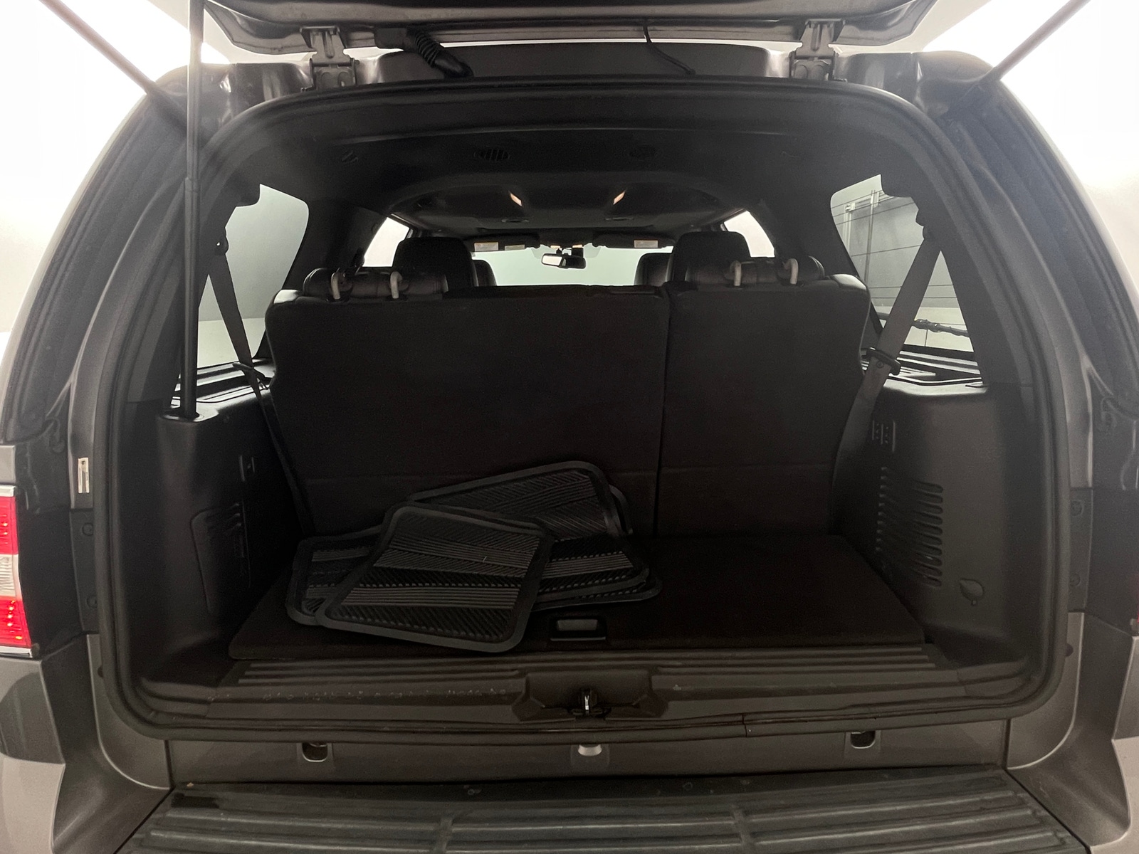 Thumbnail: 2012 Lincoln Navigator - 6