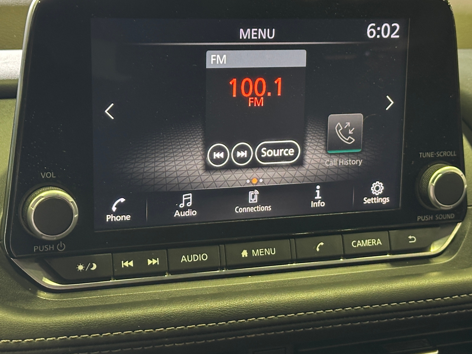 Thumbnail: 2023 Nissan Rogue - 4