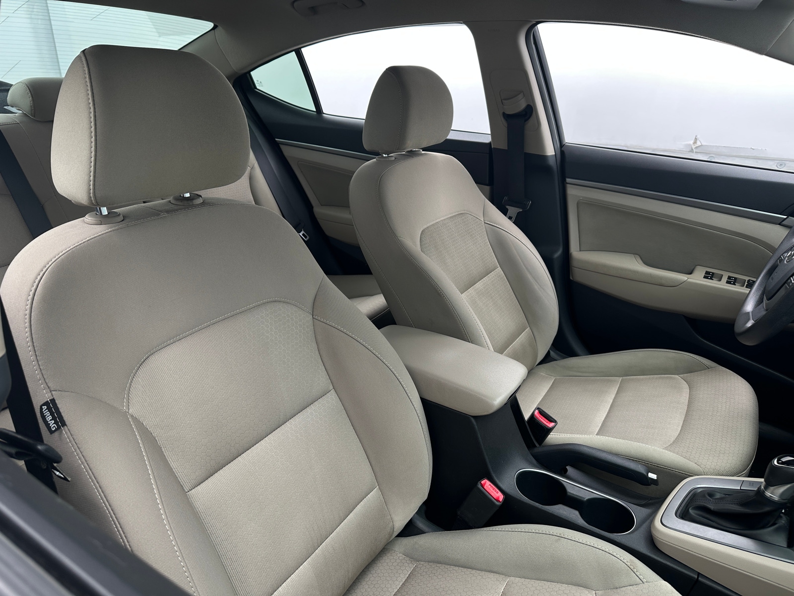 Thumbnail: 2017 Hyundai Elantra - 2