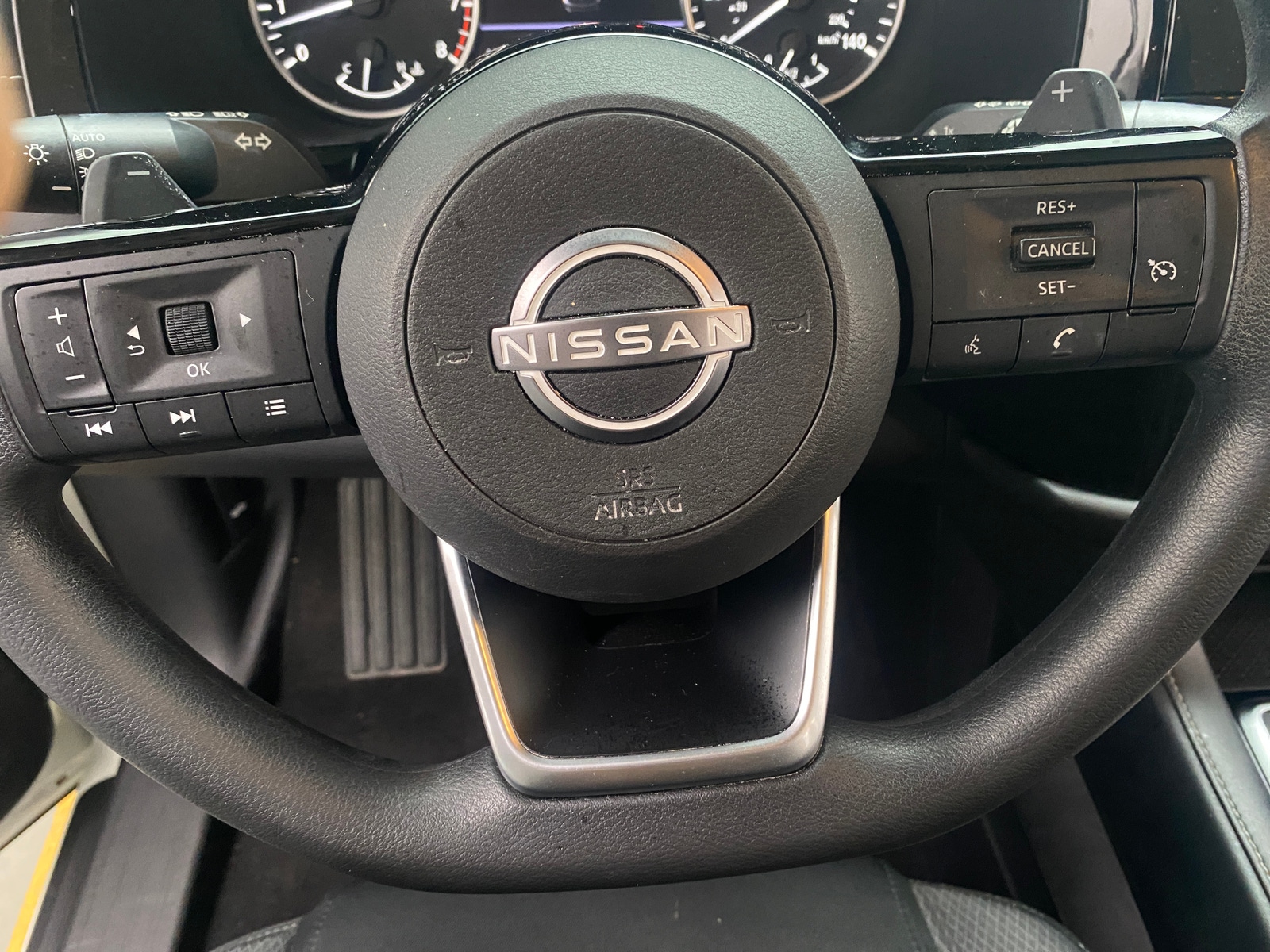 Thumbnail: 2022 Nissan Pathfinder - 5