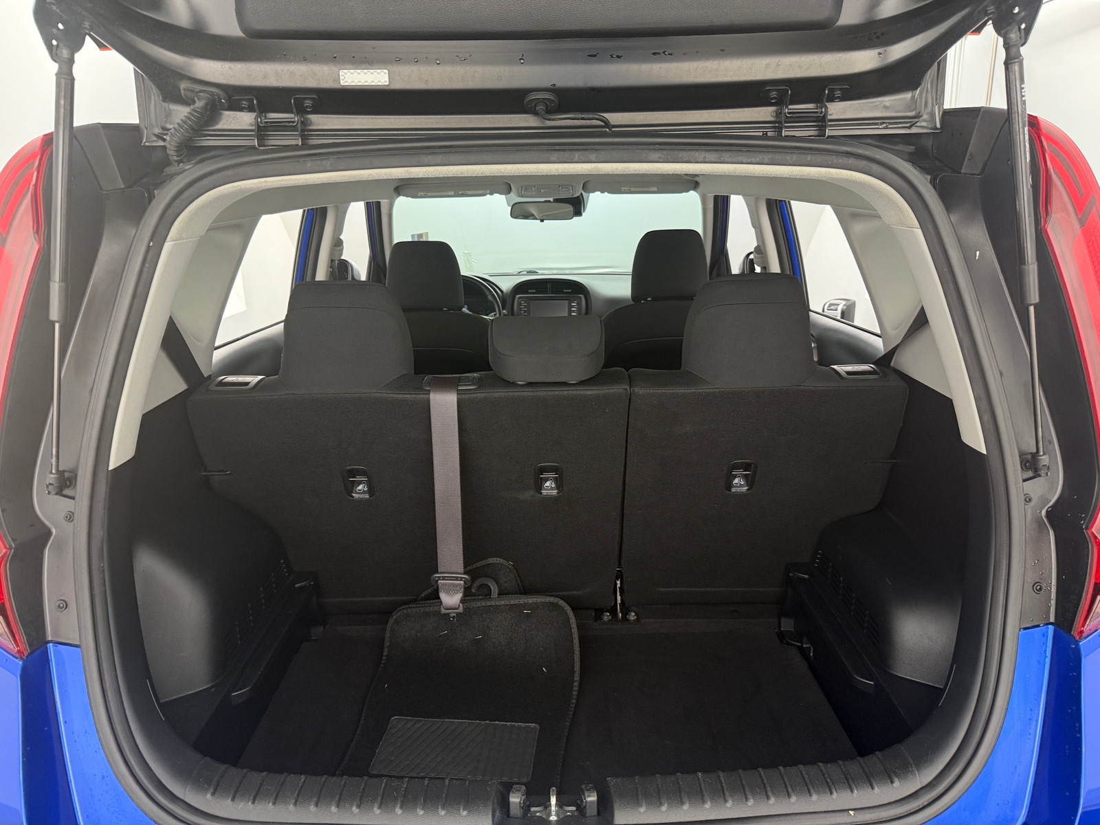 Thumbnail: 2021 Kia Soul - 7