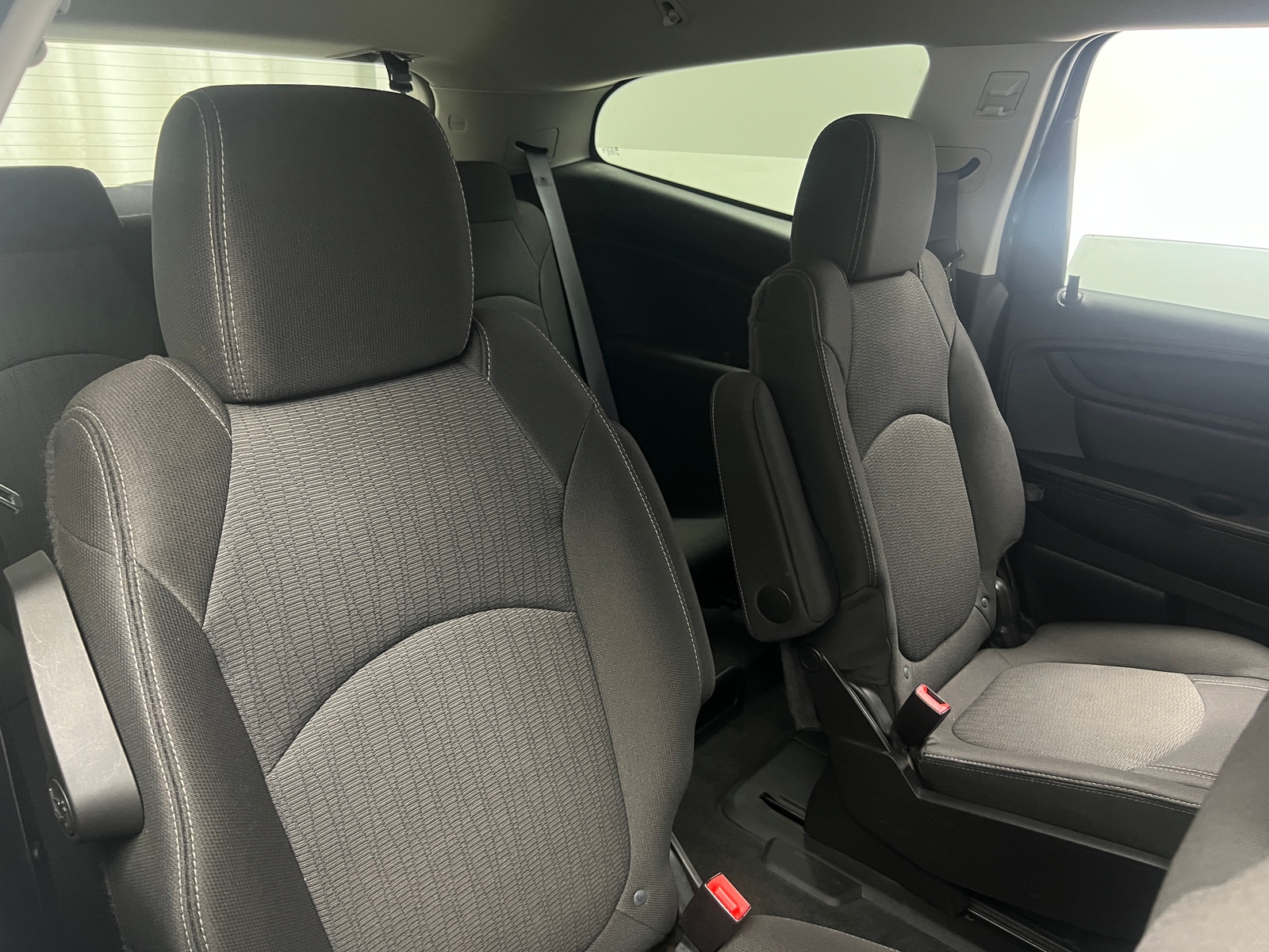 Thumbnail: 2015 Chevrolet Traverse - 6