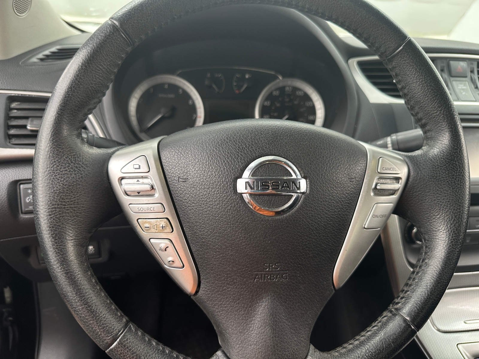 Thumbnail: 2015 Nissan Sentra - 5