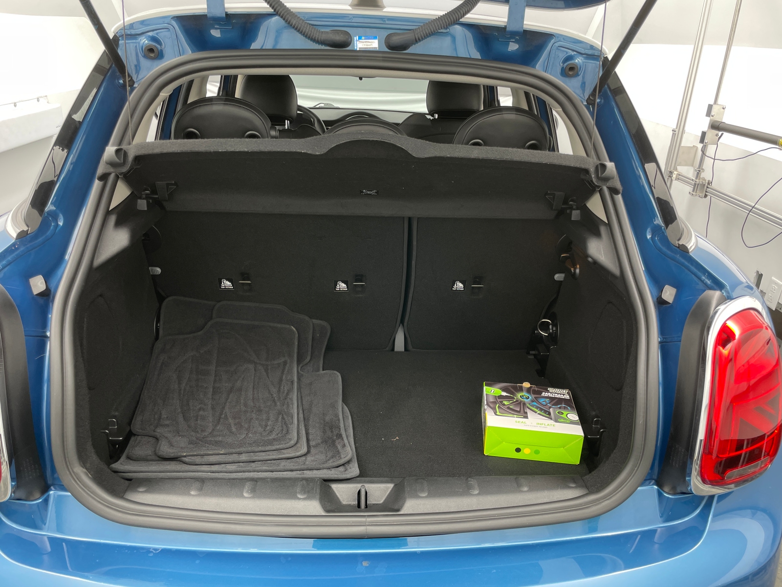 Thumbnail: 2022 MINI Cooper Hardtop - 6