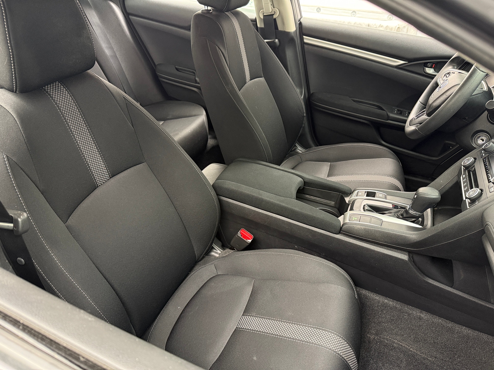 Thumbnail: 2019 Honda Civic - 2