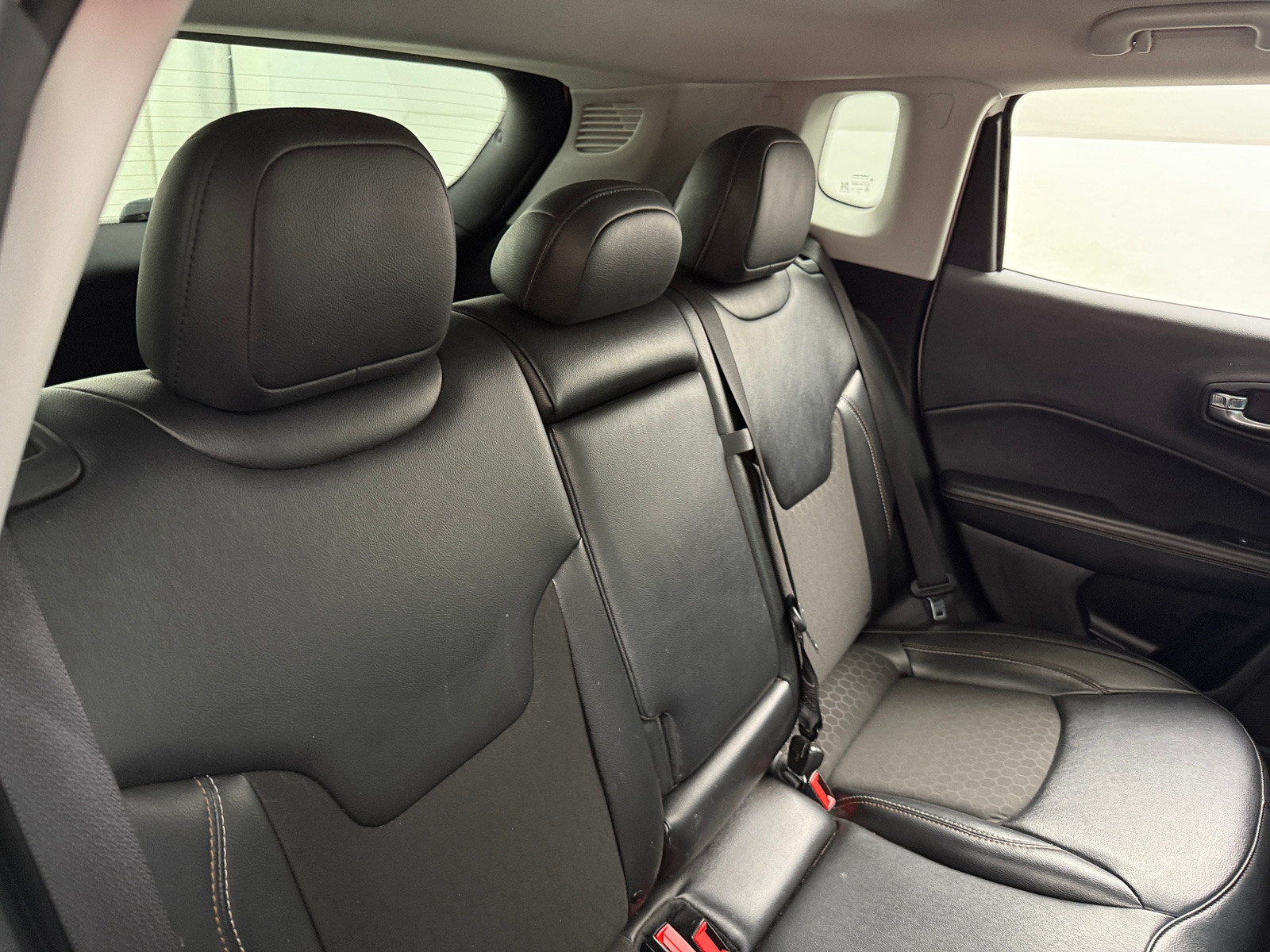 Thumbnail: 2020 Jeep Compass - 6