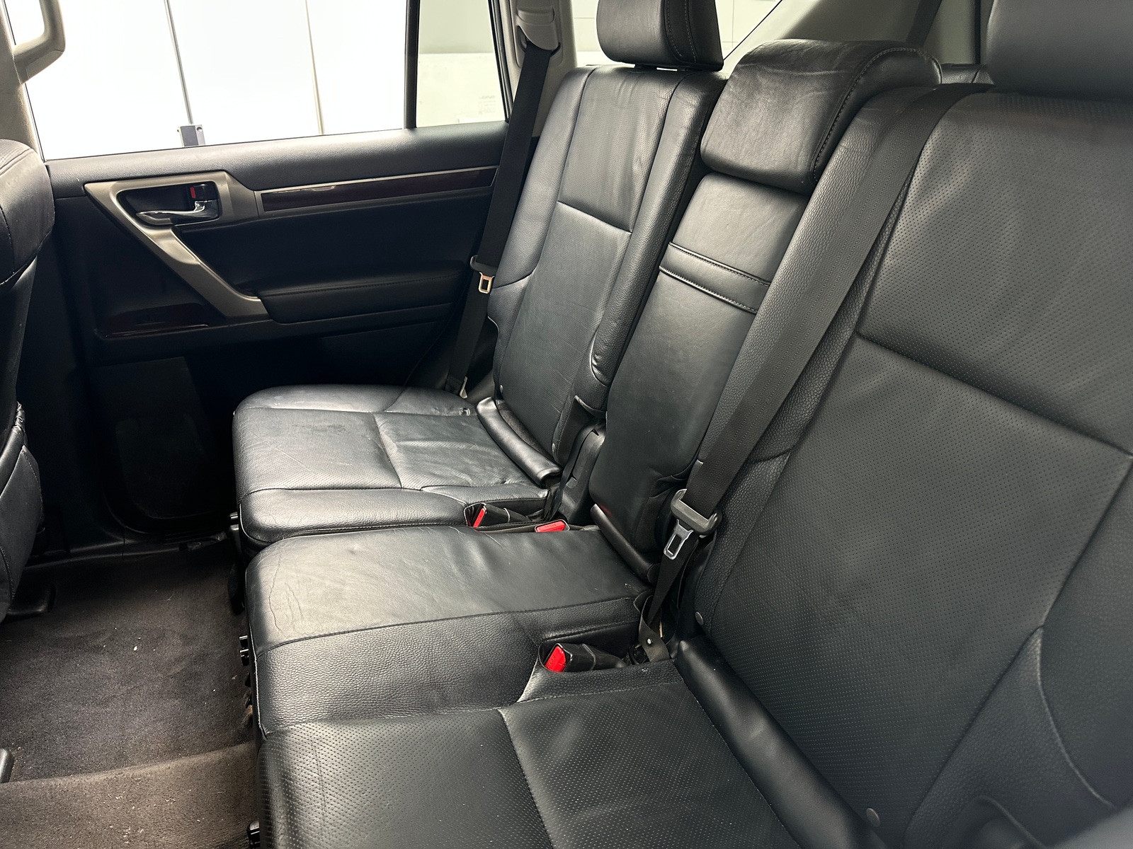 Thumbnail: 2016 Lexus GX - 5