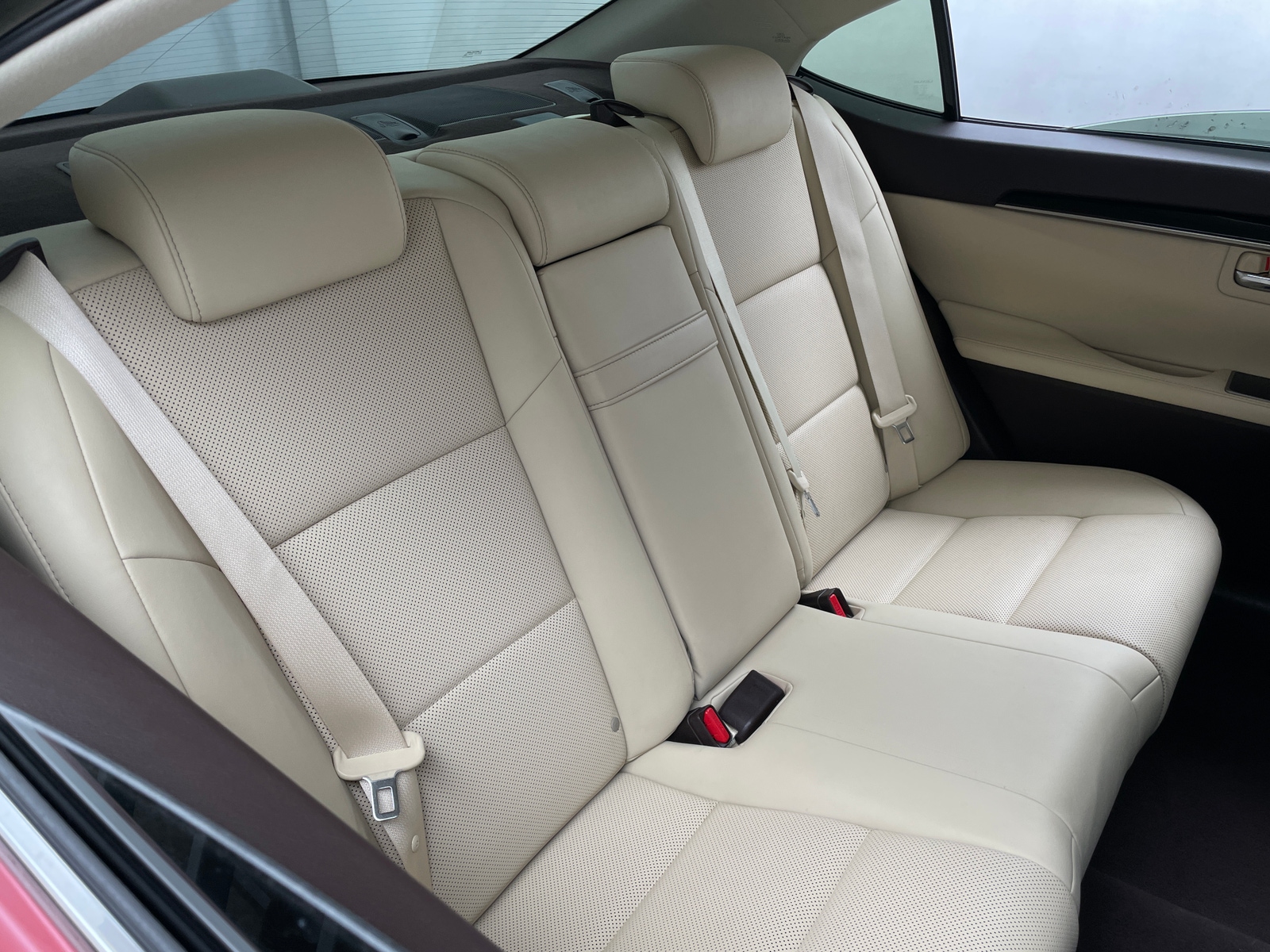 Thumbnail: 2016 Lexus ES - 5