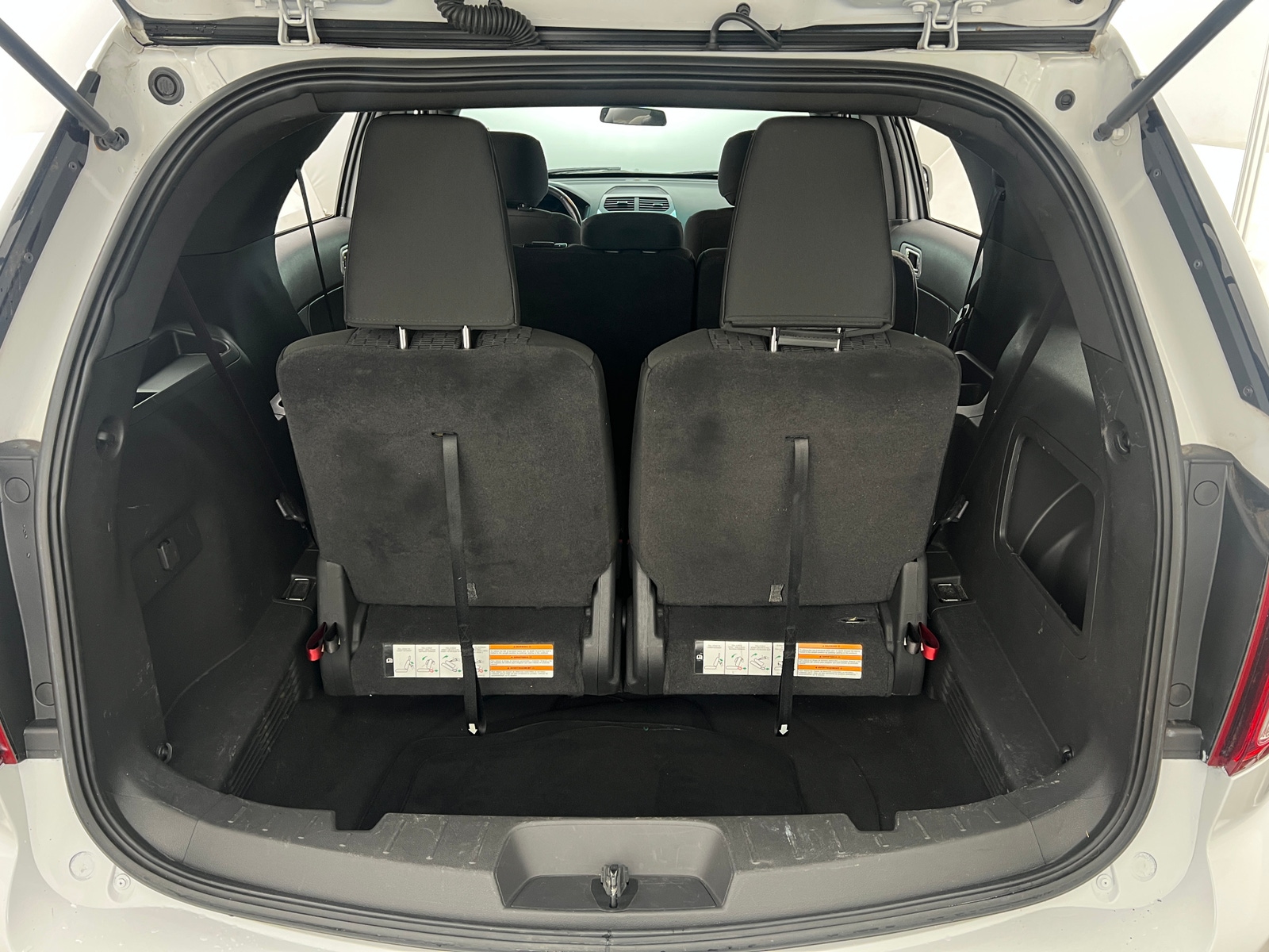 Thumbnail: 2013 Ford Explorer - 7