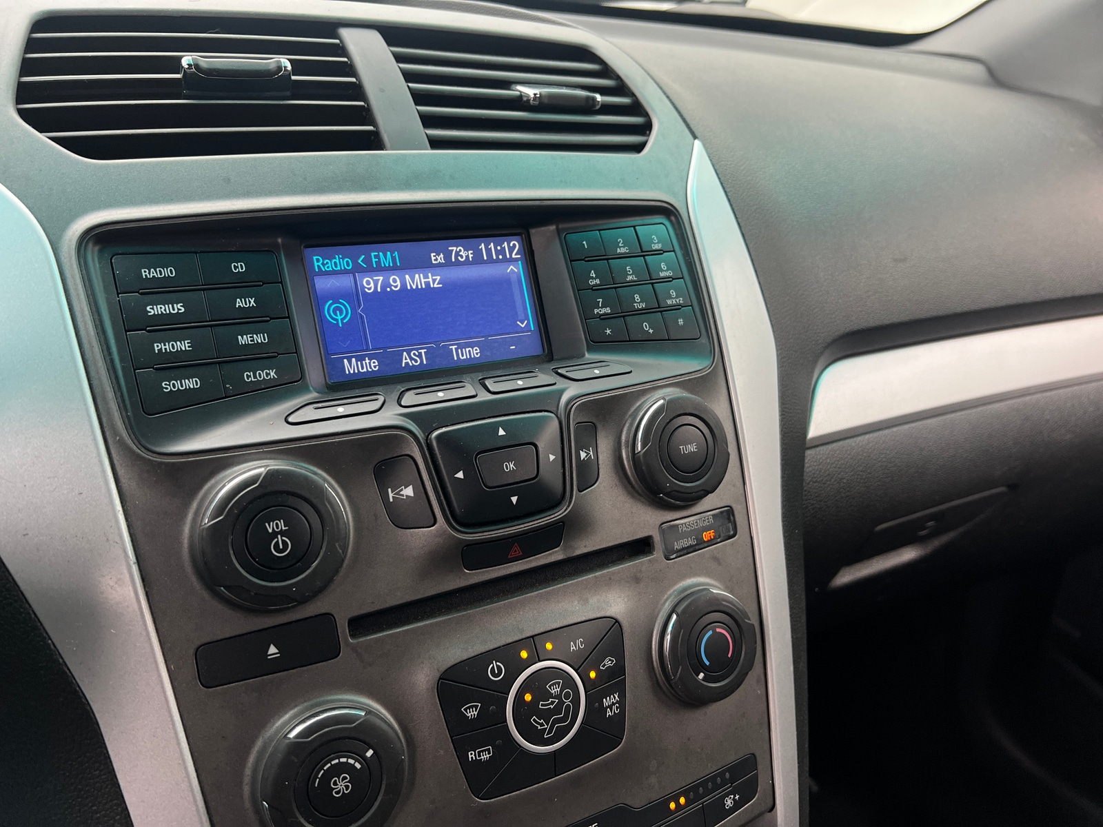 Thumbnail: 2013 Ford Explorer - 4