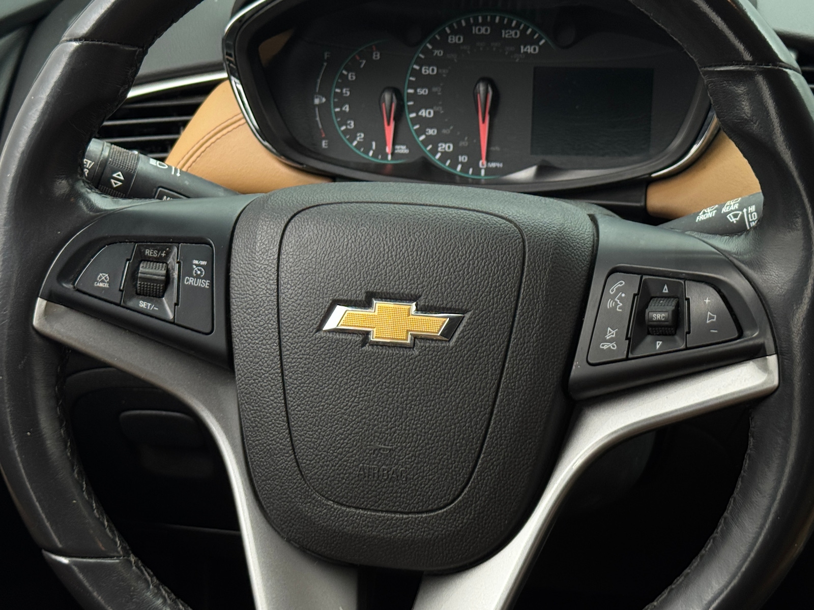 Thumbnail: 2020 Chevrolet Trax - 5