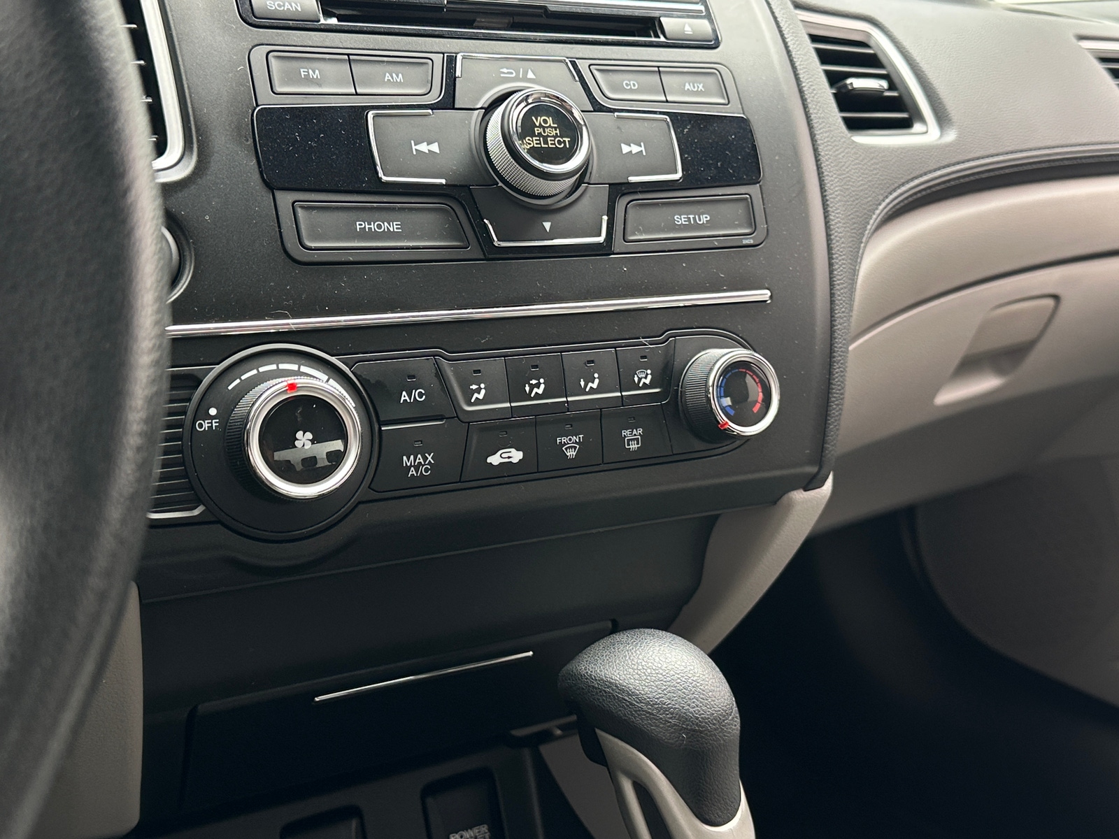 Thumbnail: 2015 Honda Civic - 4