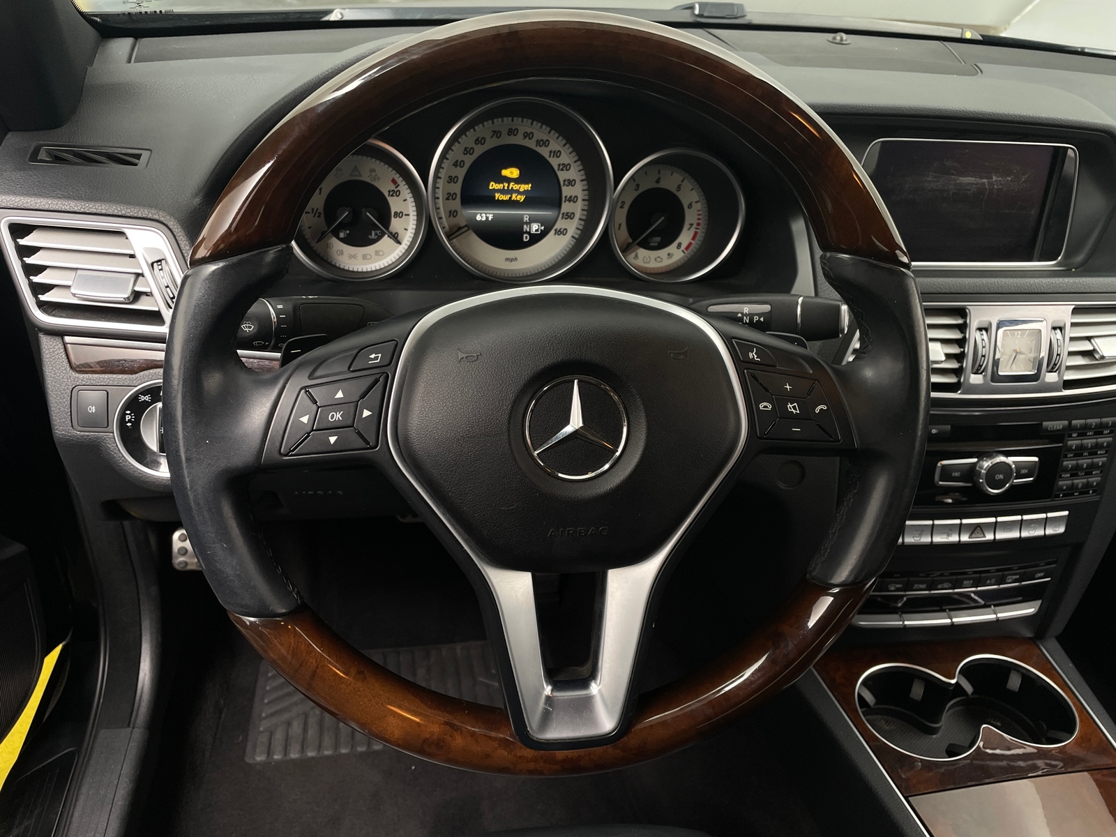 Thumbnail: 2014 Mercedes-Benz E-Class - 4