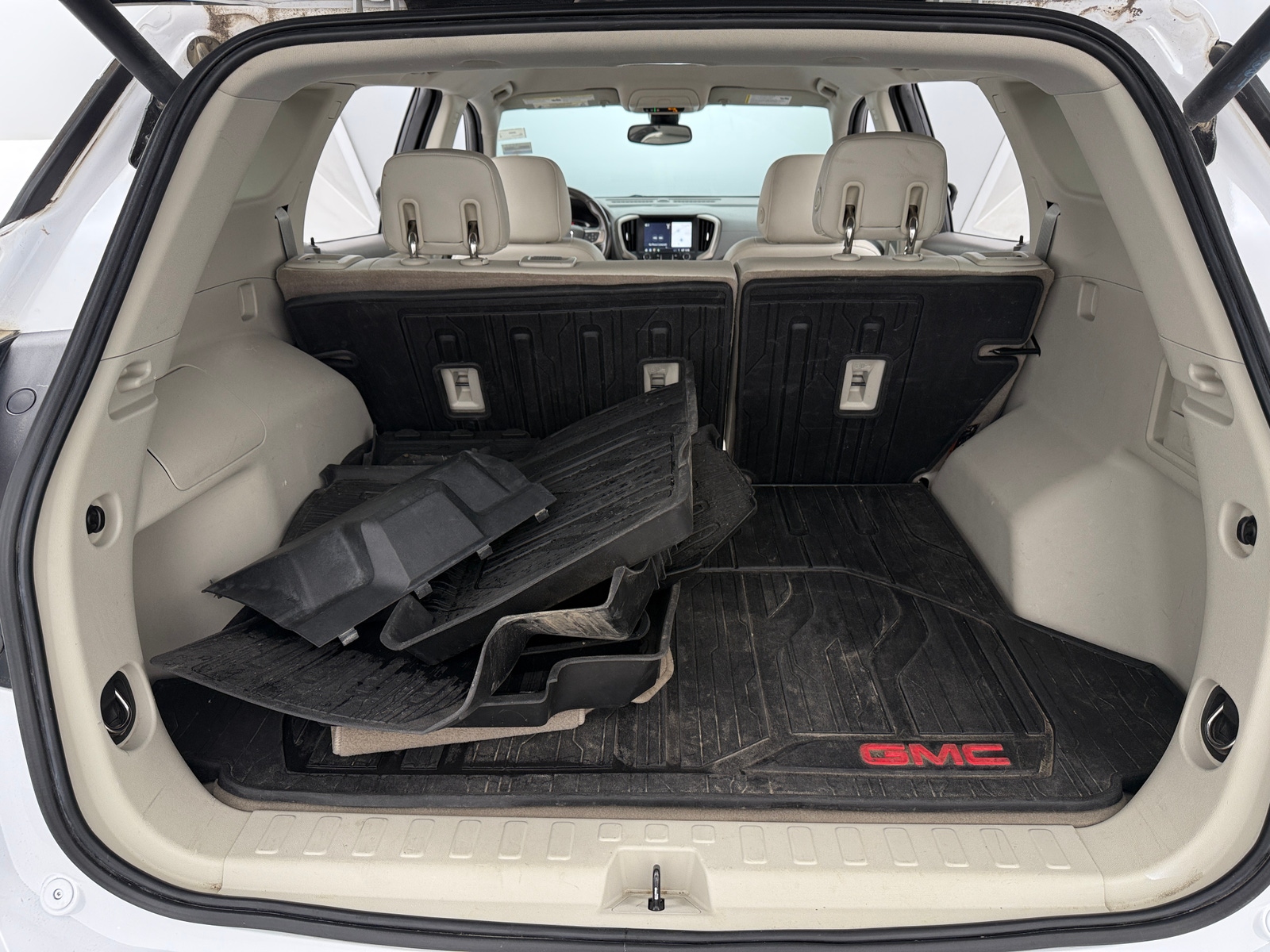 Thumbnail: 2020 GMC Terrain - 6