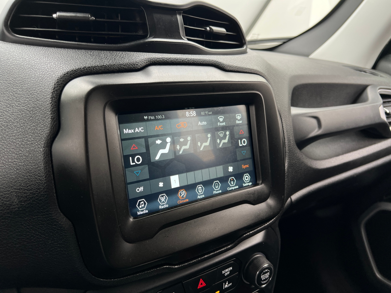 Thumbnail: 2021 Jeep Renegade - 4