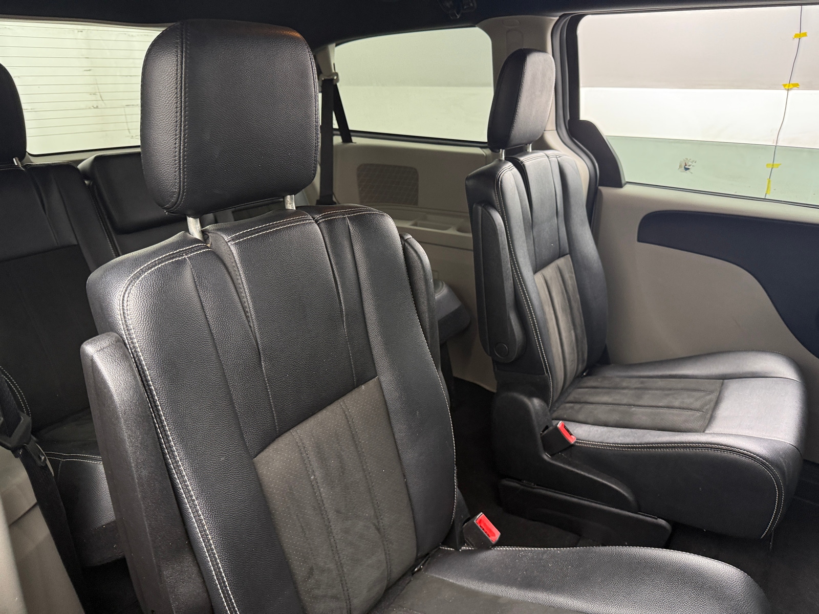 Thumbnail: 2019 Dodge Grand Caravan - 5