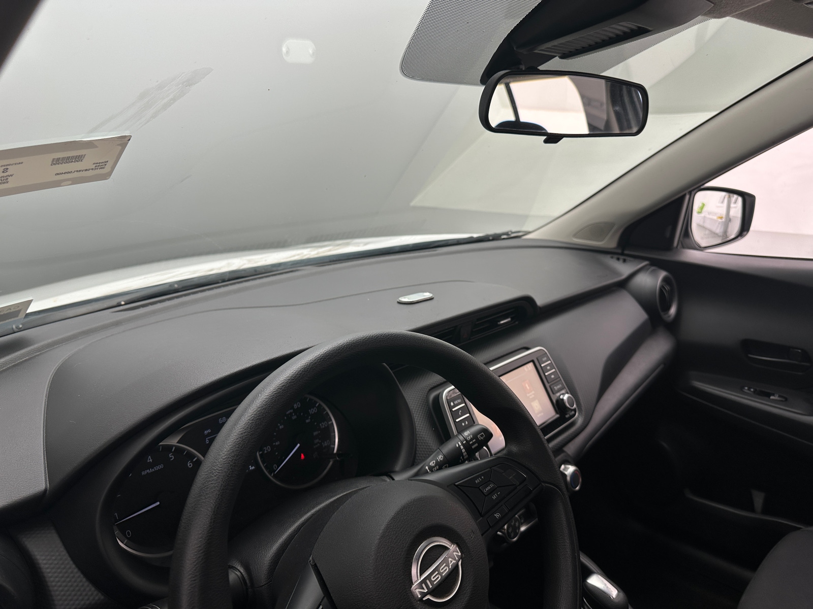 Thumbnail: 2023 Nissan Kicks - 3