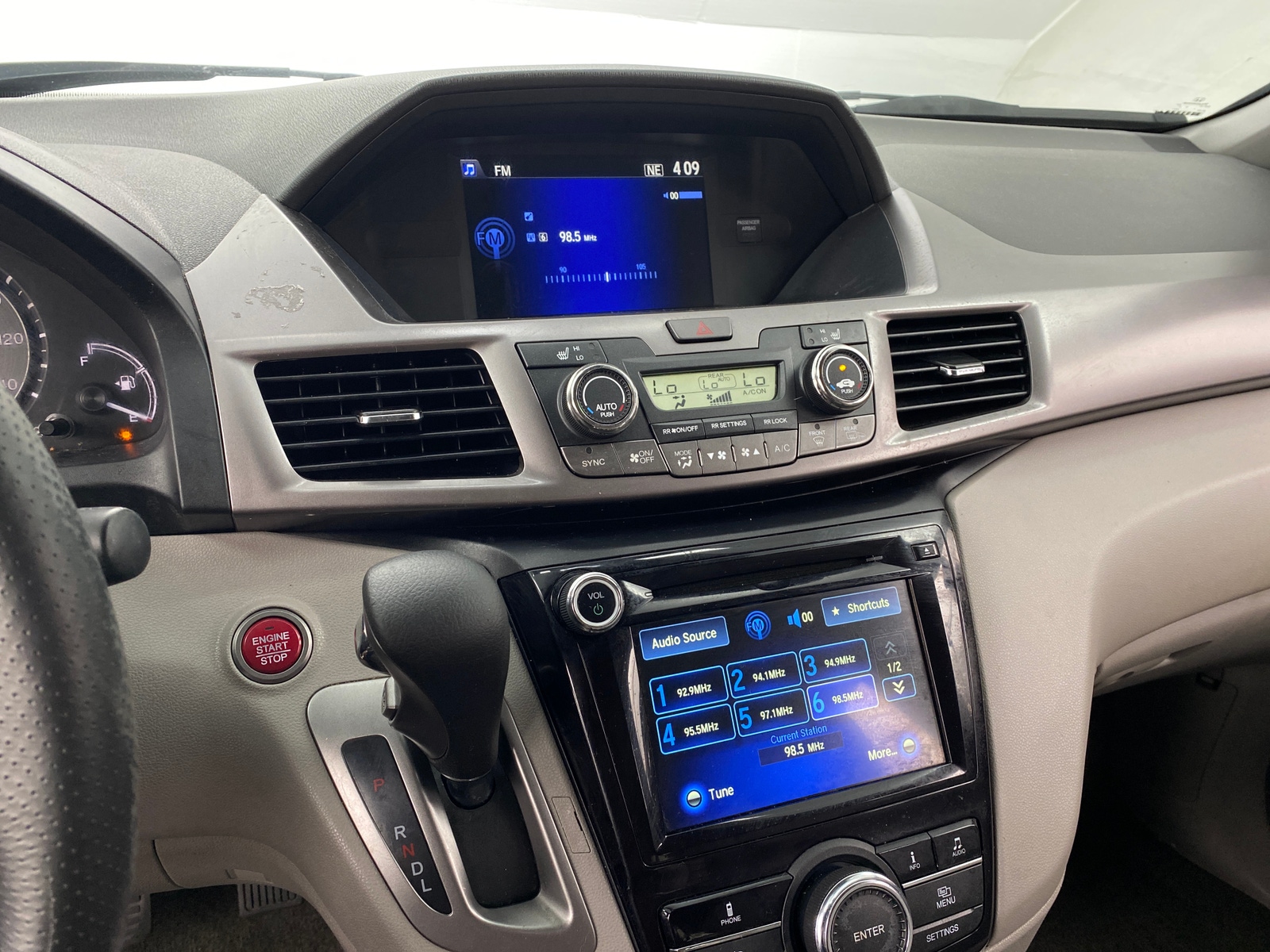 Thumbnail: 2017 Honda Odyssey - 3