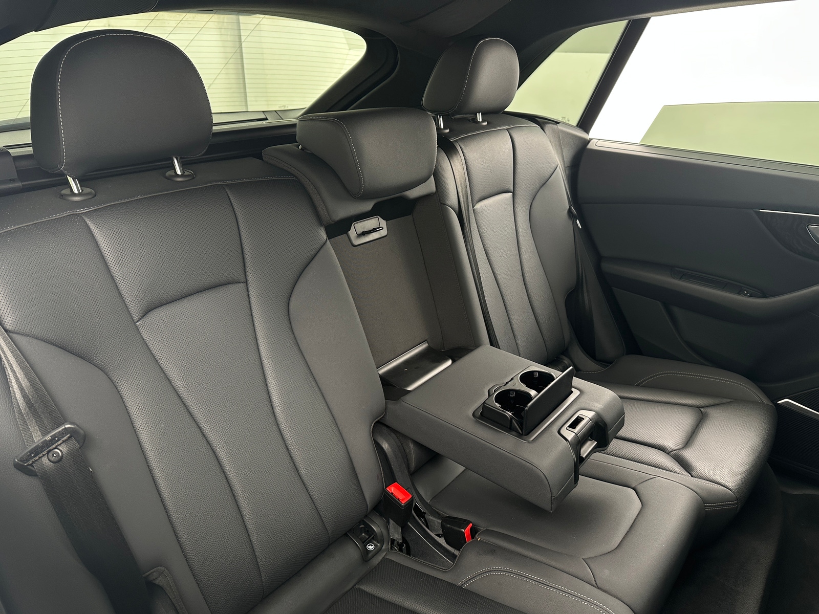 Thumbnail: 2021 Audi Q8 - 5
