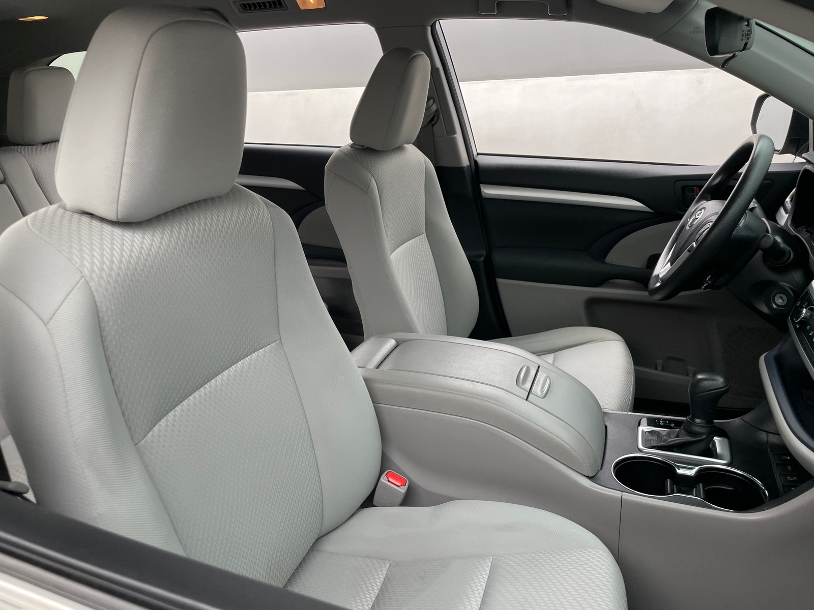 Thumbnail: 2018 Toyota Highlander - 2