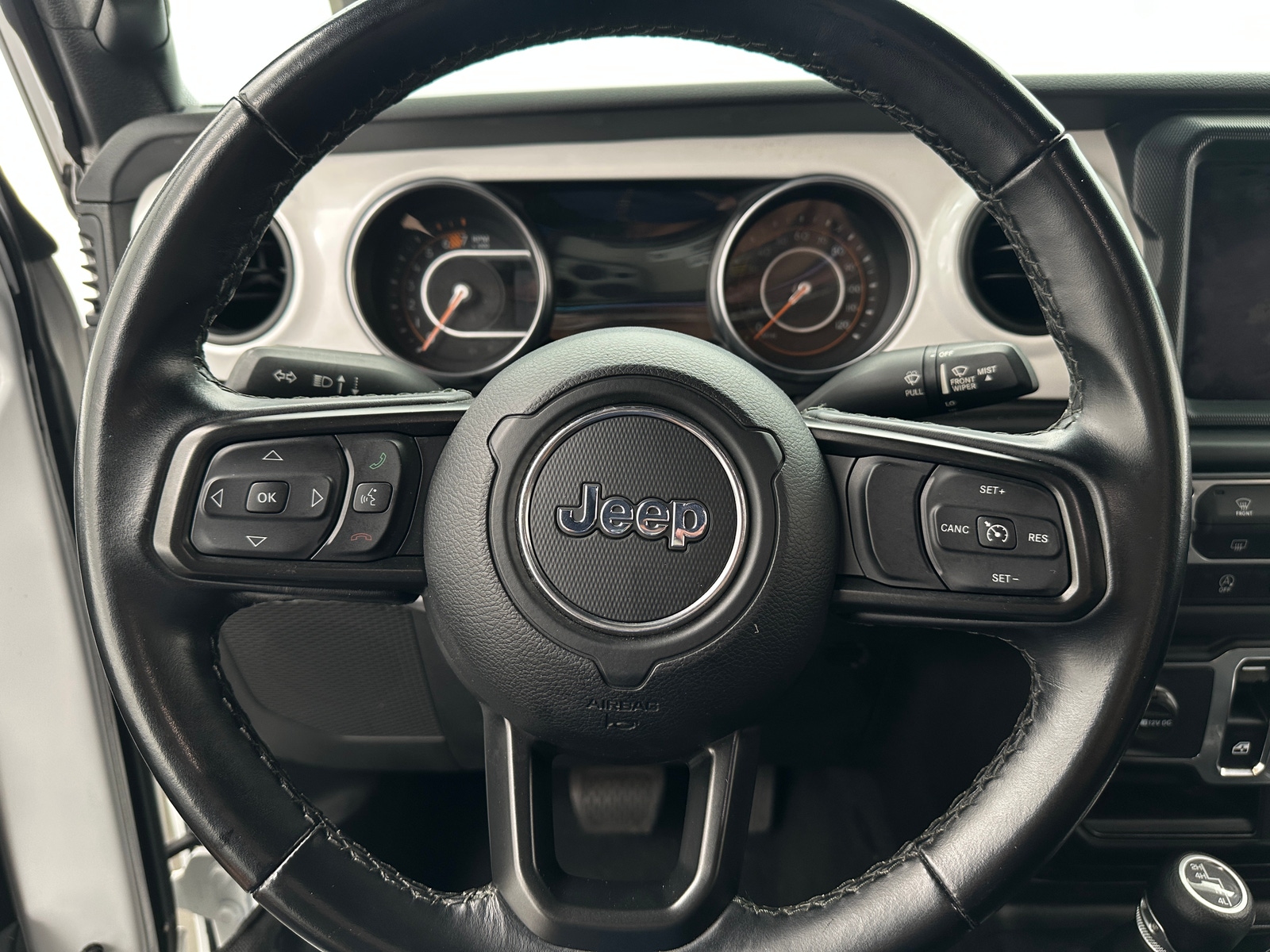 Thumbnail: 2021 Jeep Wrangler - 5