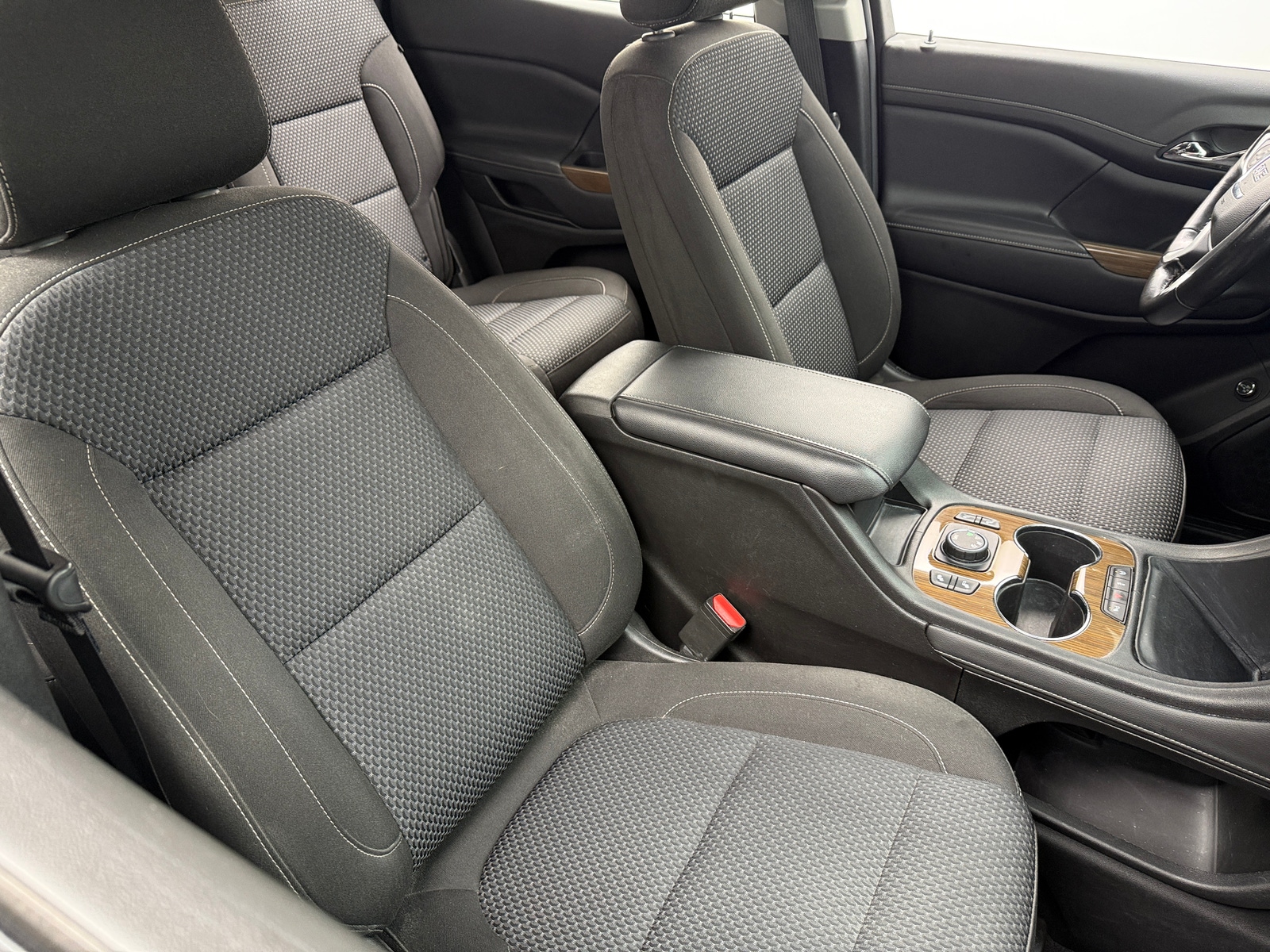 Thumbnail: 2020 GMC Acadia - 2