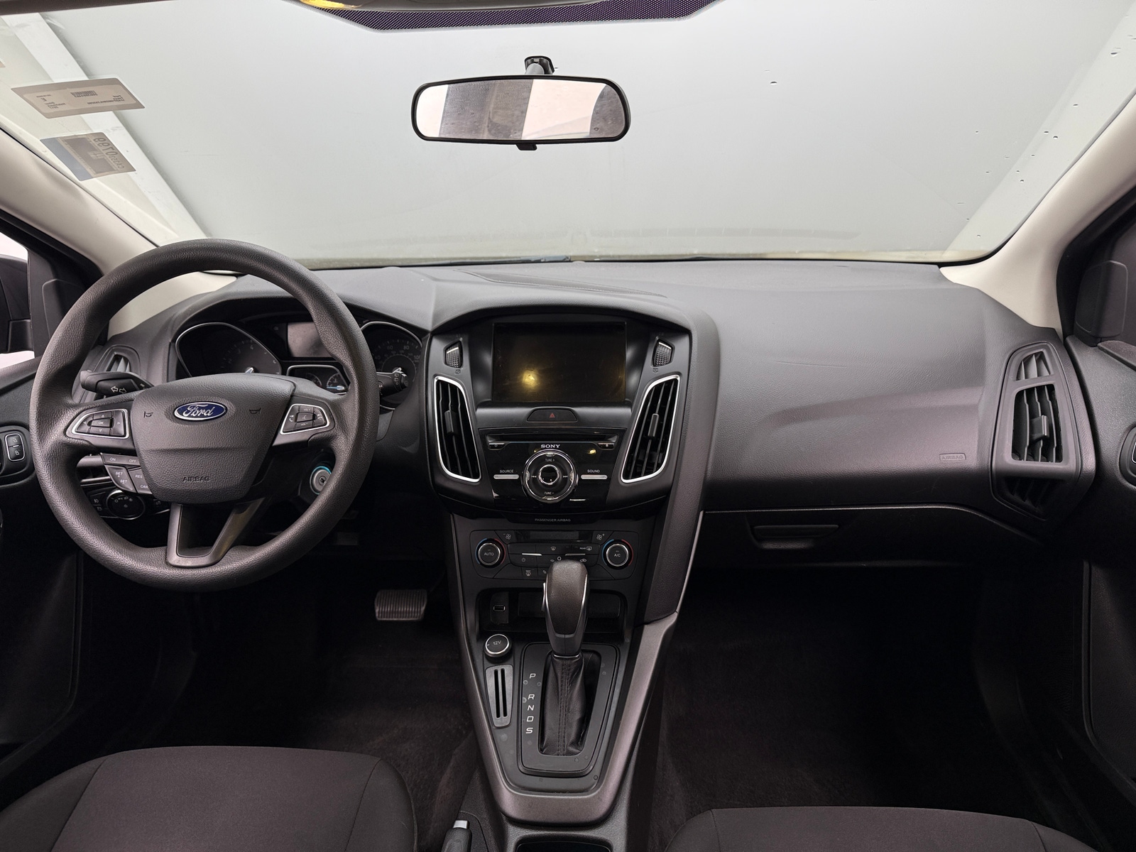 Thumbnail: 2017 Ford Focus - 3