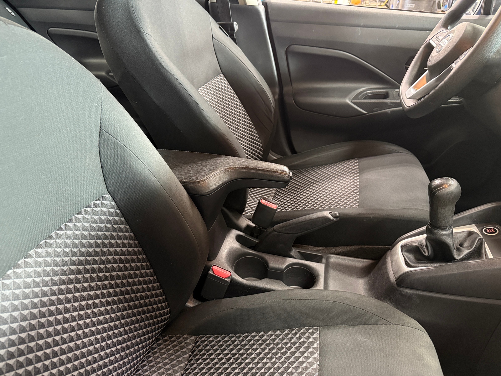 Thumbnail: 2021 Nissan Versa - 2