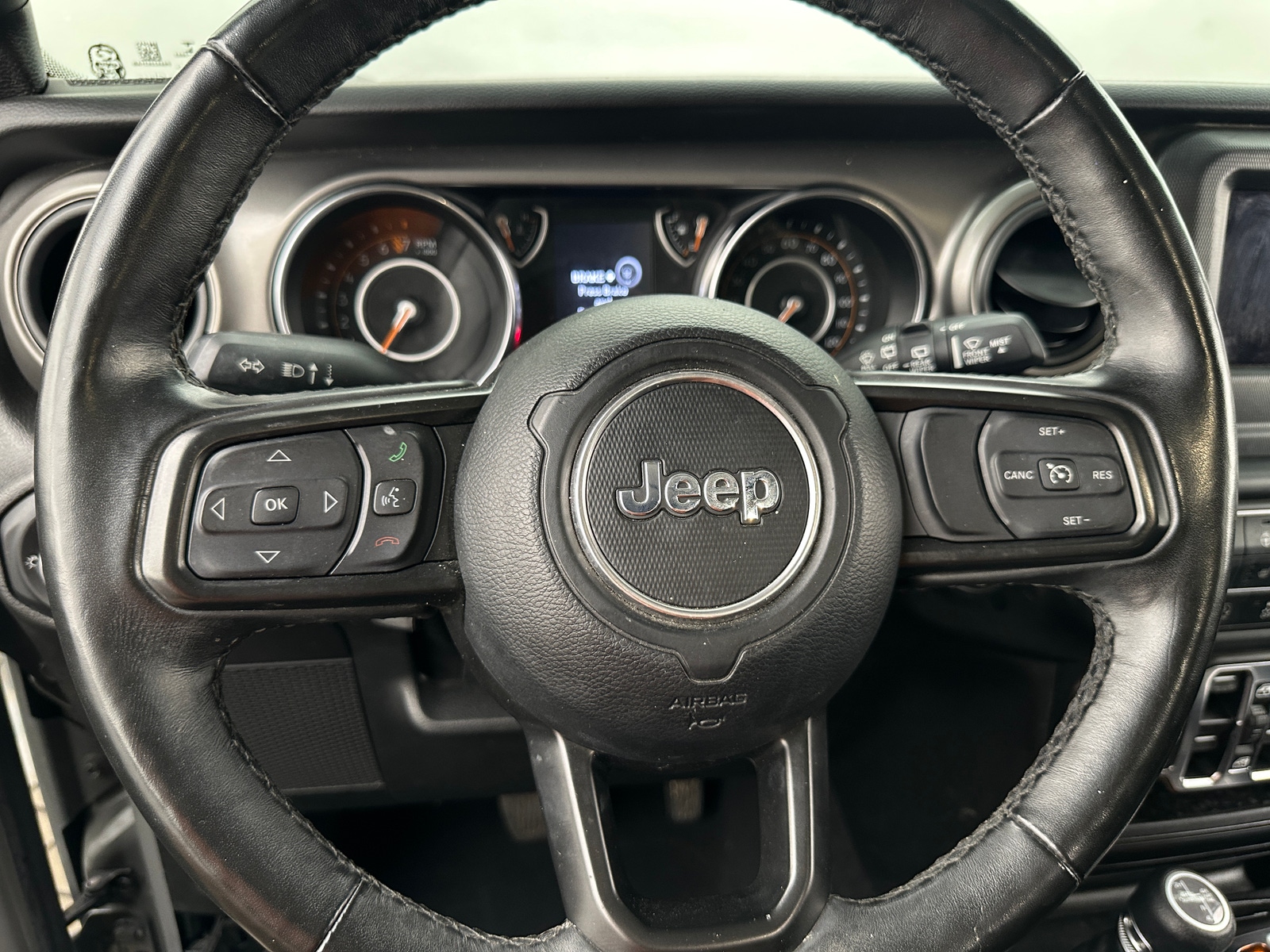 Thumbnail: 2022 Jeep Wrangler - 5