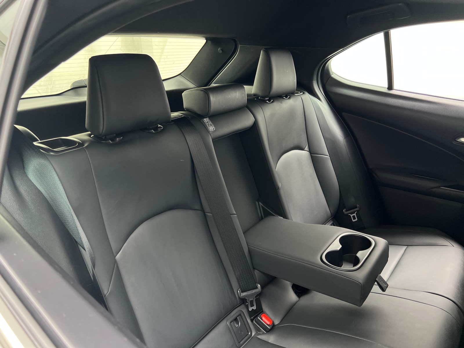 Thumbnail: 2024 Lexus UX - 5