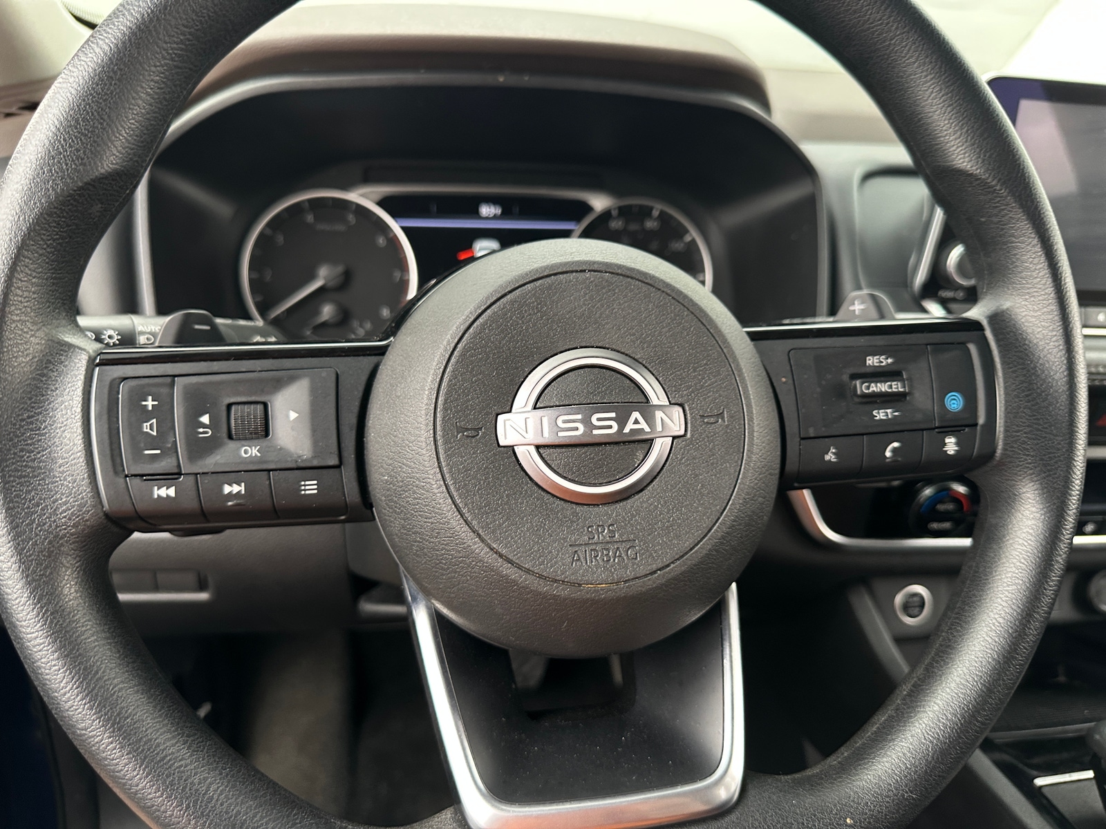 Thumbnail: 2023 Nissan Rogue - 5