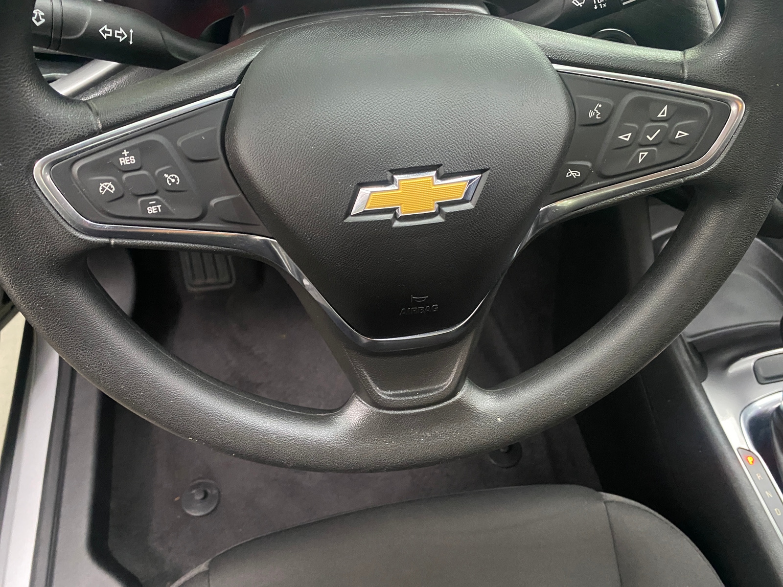 Thumbnail: 2018 Chevrolet Malibu - 5