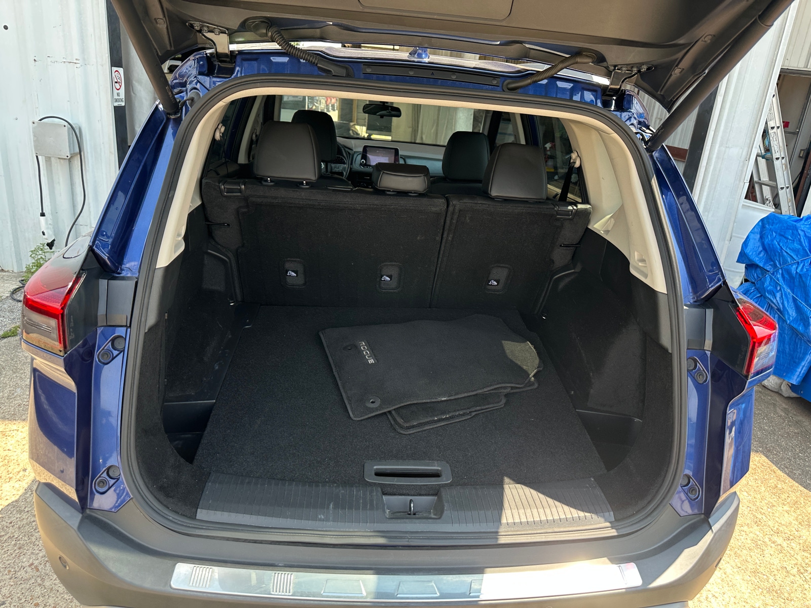 Thumbnail: 2023 Nissan Rogue - 6