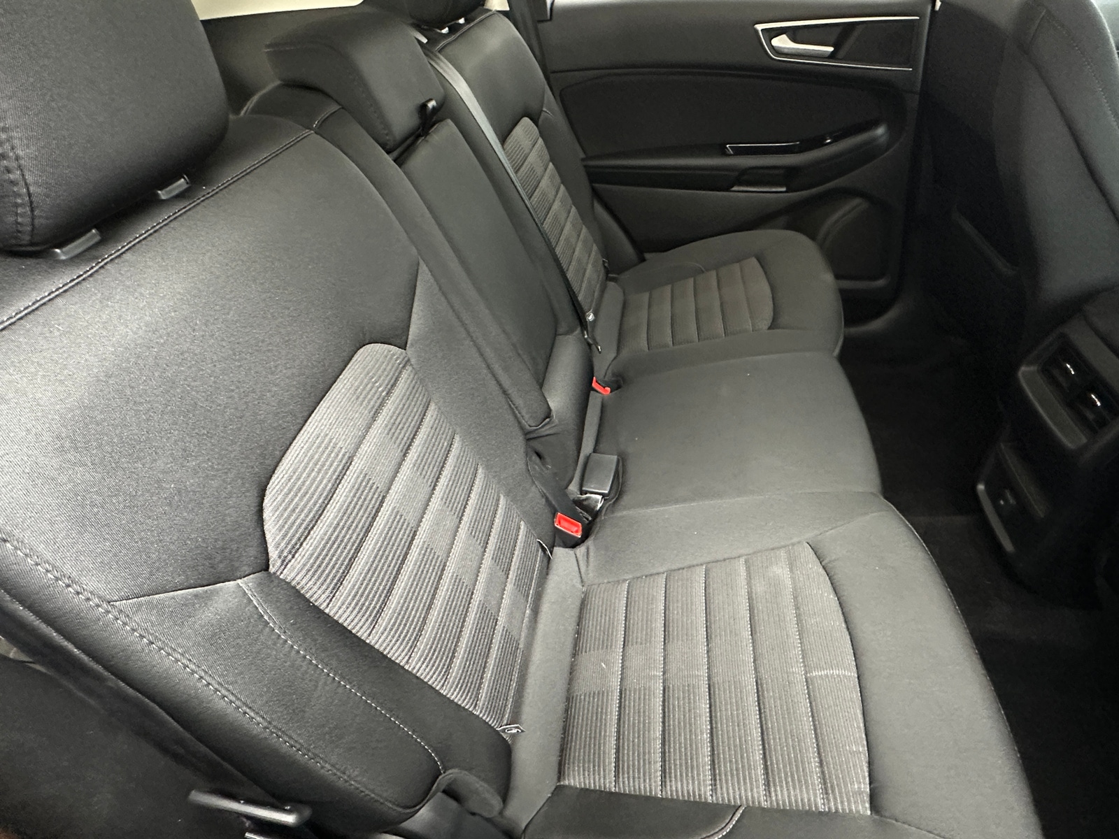 Thumbnail: 2016 Ford Edge - 6