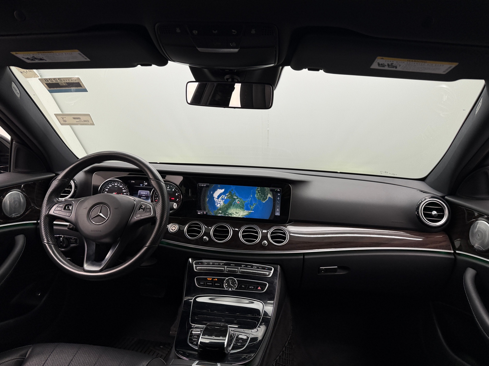 Thumbnail: 2017 Mercedes-Benz E-Class - 2