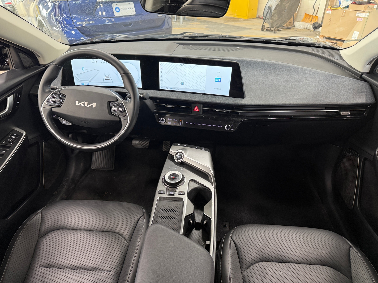 Thumbnail: 2023 Kia EV6 - 2