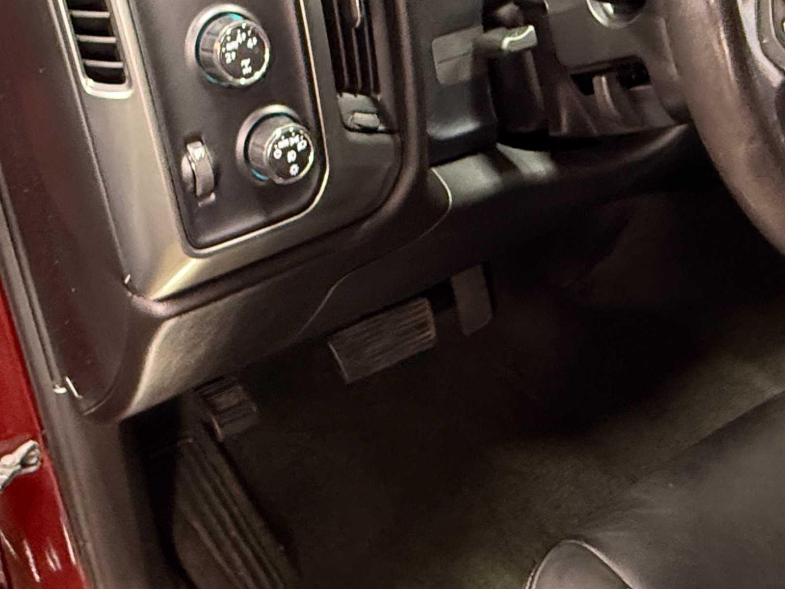 Thumbnail: 2016 Chevrolet Silverado 1500 - 4