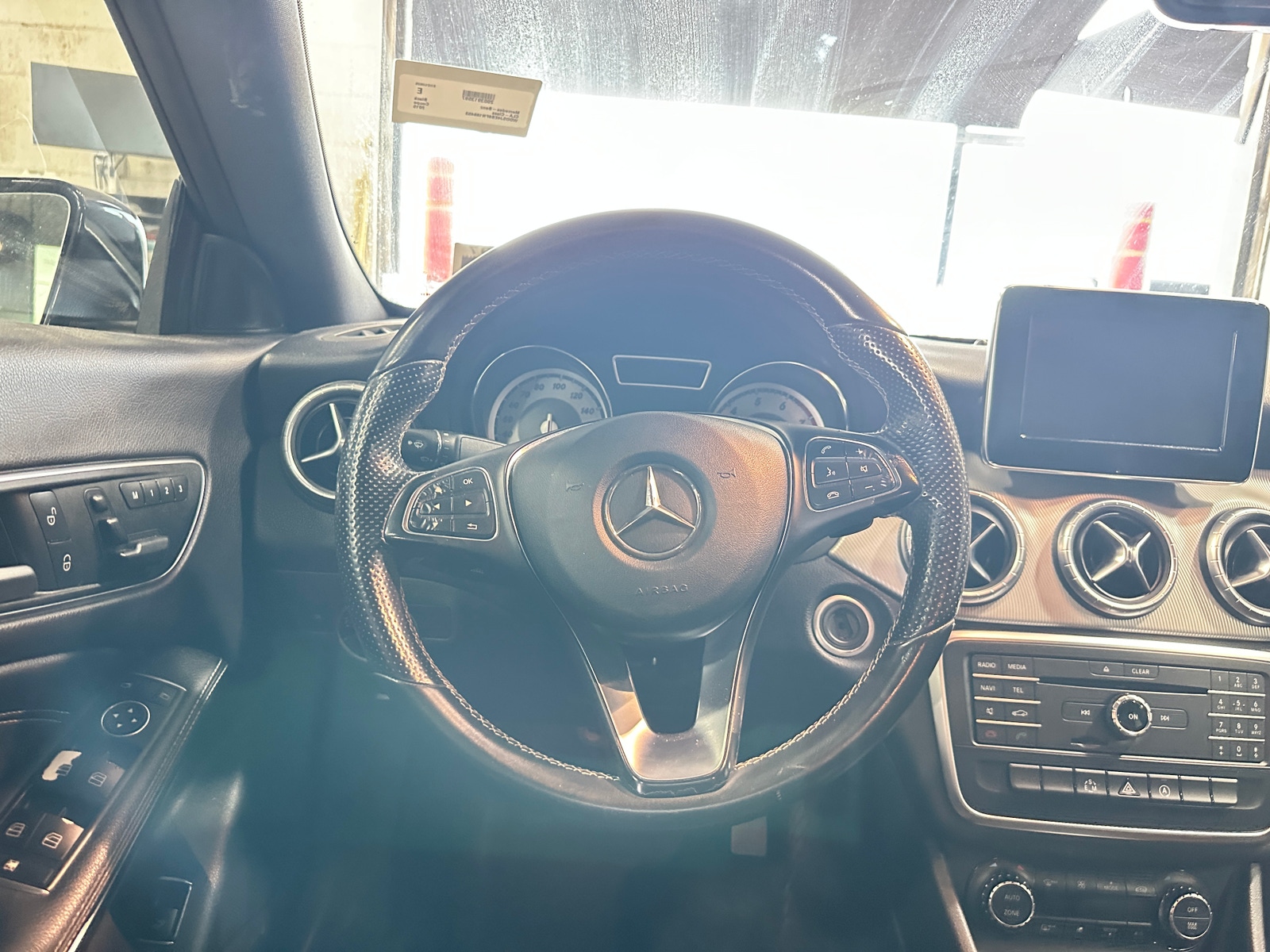 Thumbnail: 2015 Mercedes-Benz CLA - 3